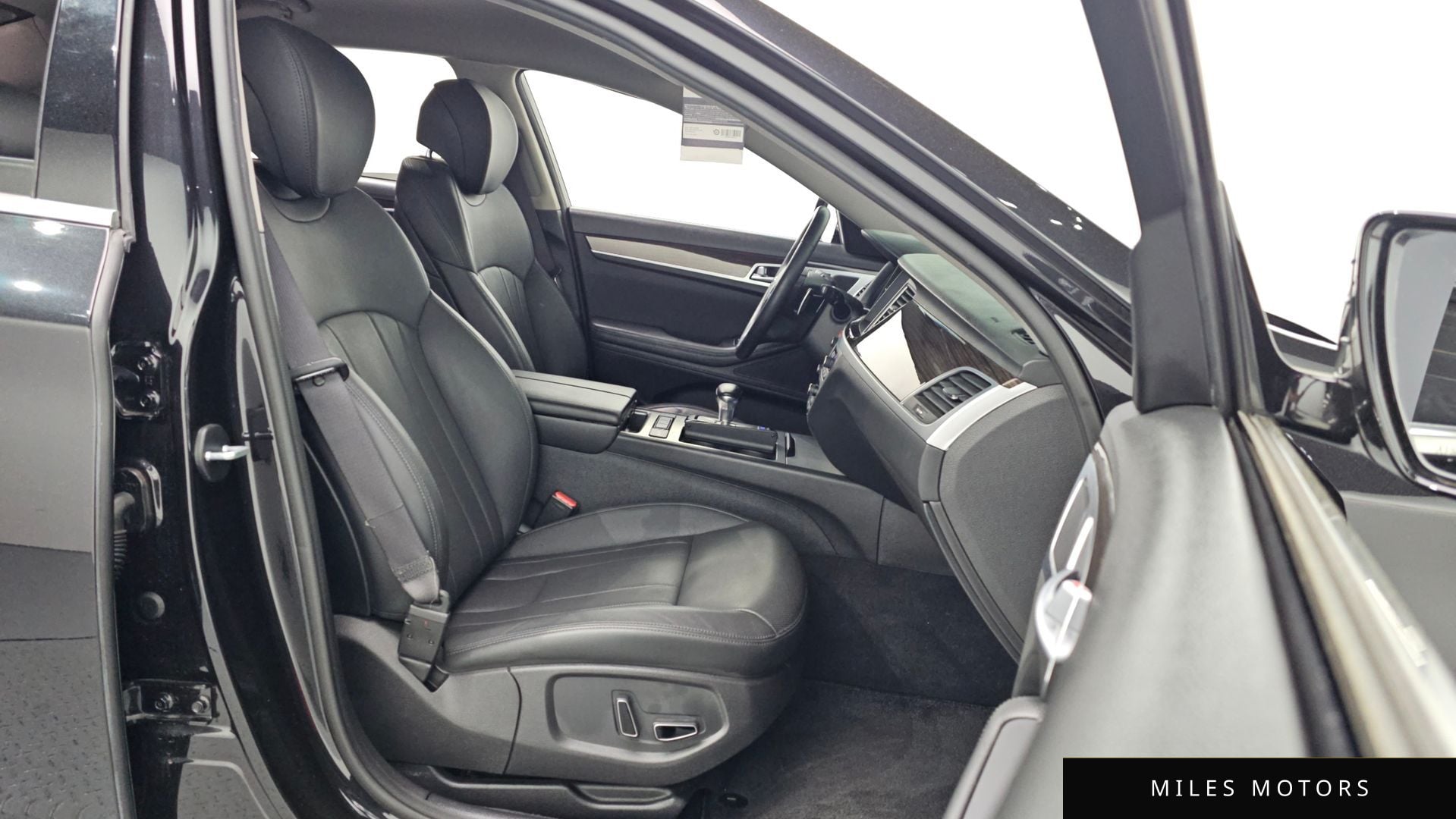 Genesis G80 2018 — миниатюра 11