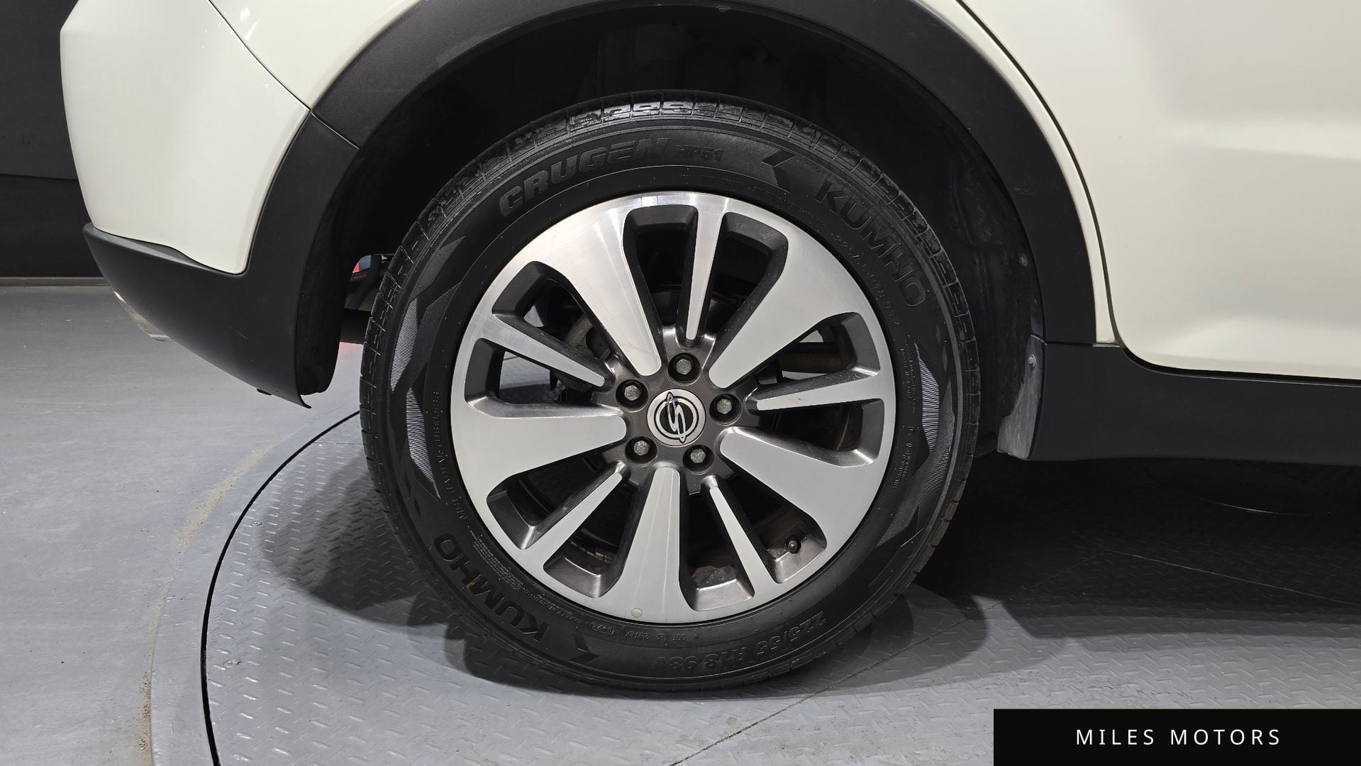 KG Mobility KORANDO 2015 — миниатюра 5