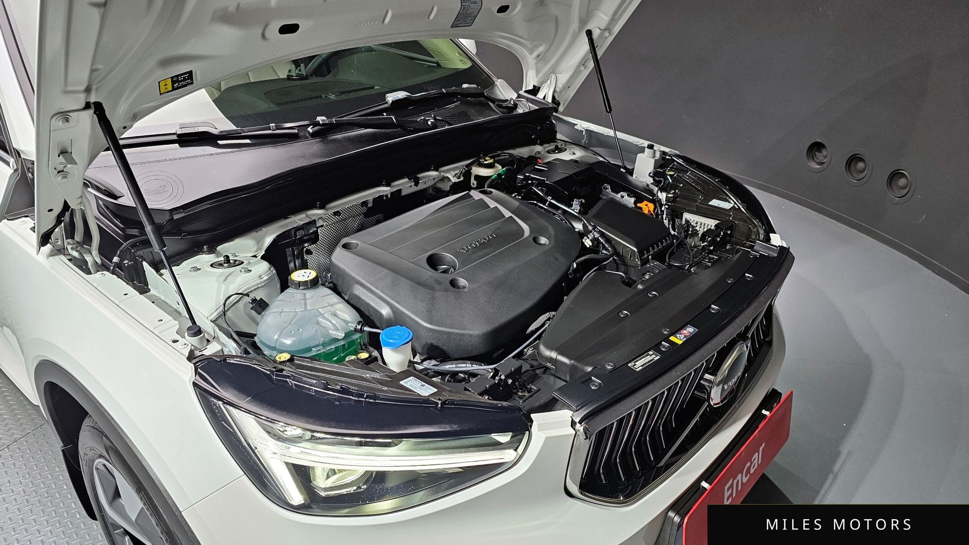 Volvo XC40 2025 — миниатюра 6