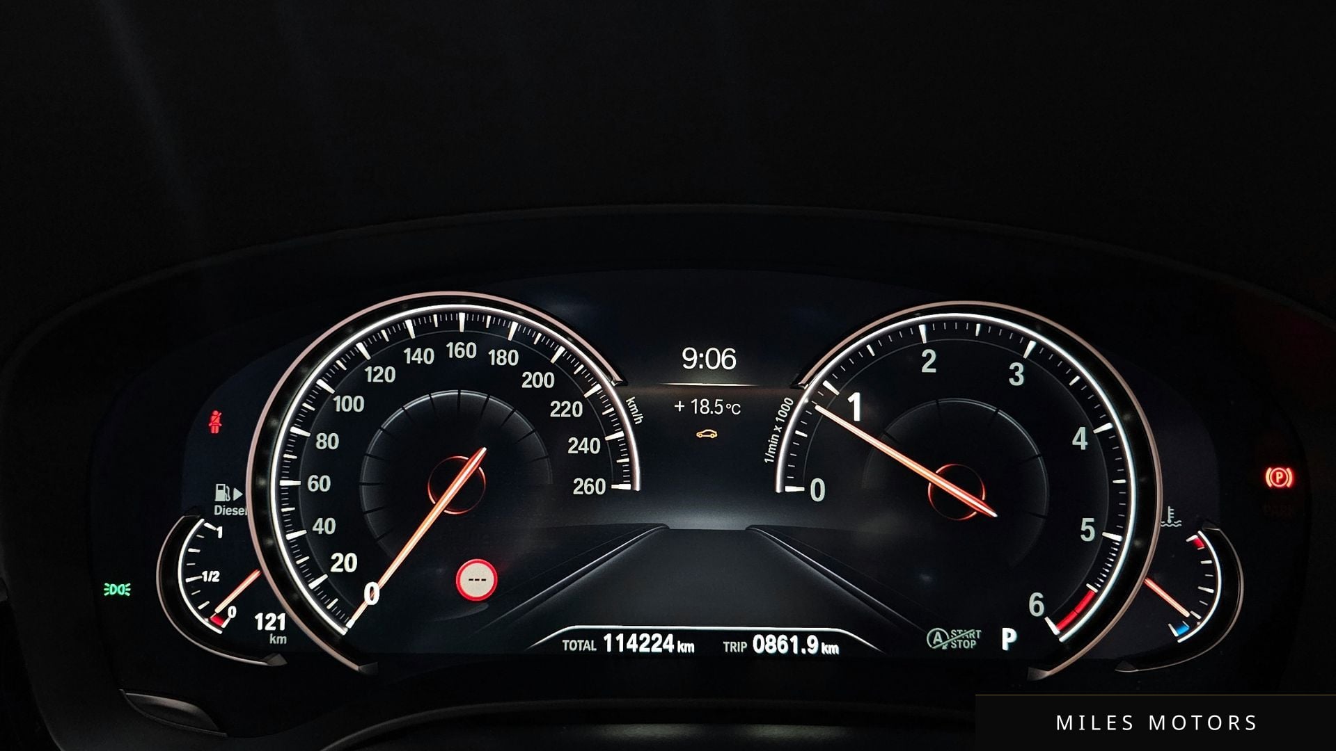 BMW 5 Series (G30) 2018 — миниатюра 11