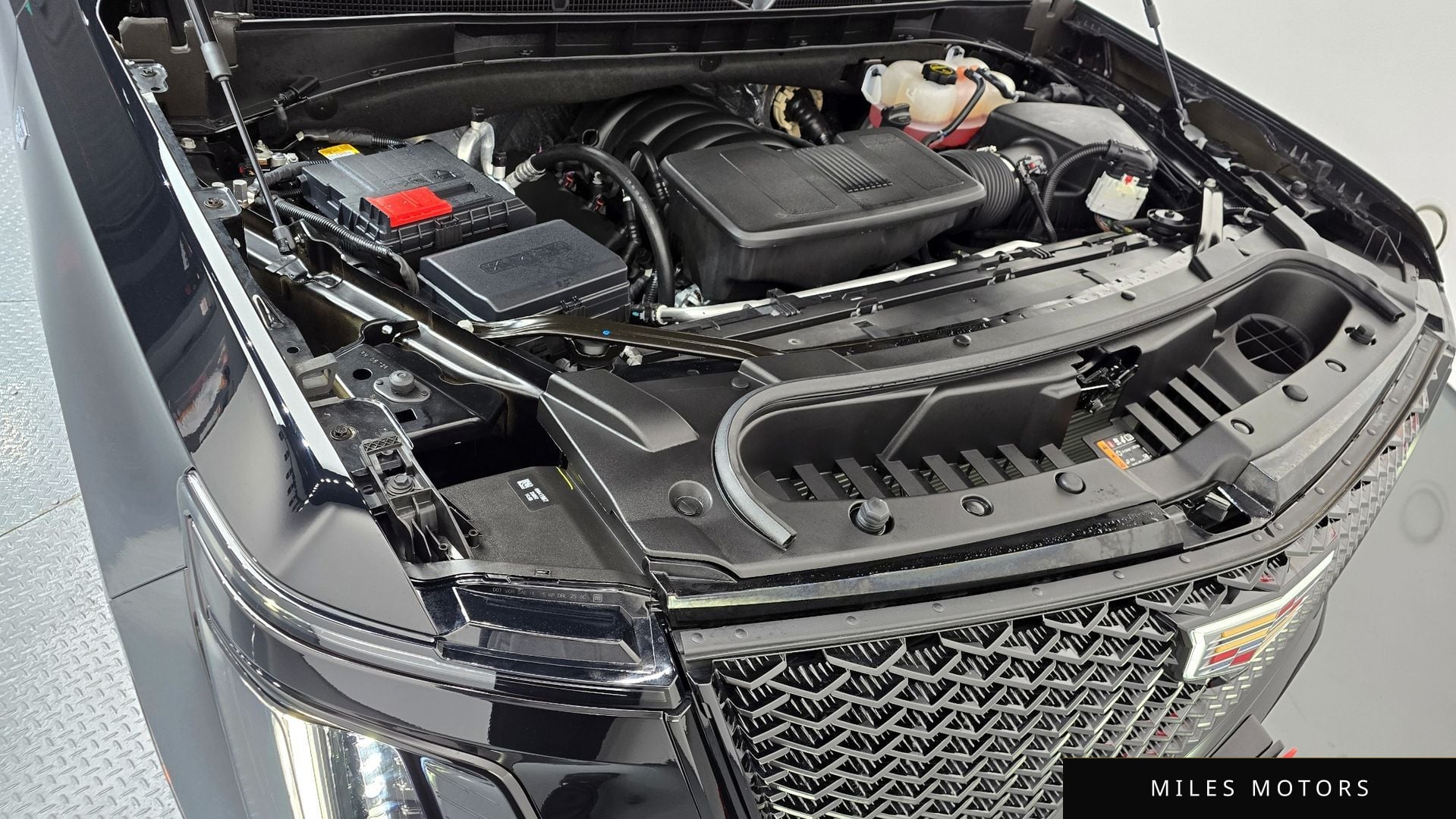 Cadillac Escalade 2025 — миниатюра 6