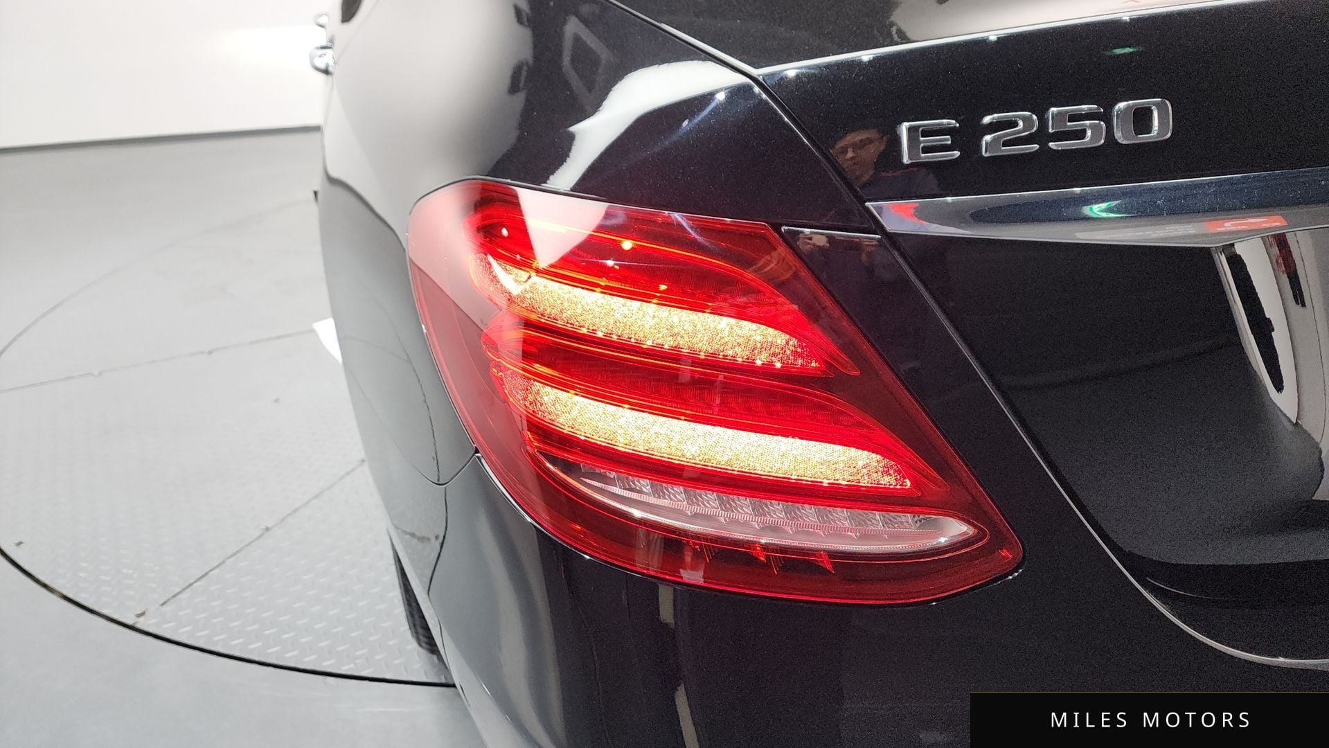 Mercedes-Benz E-Class W213 2020 — миниатюра 9