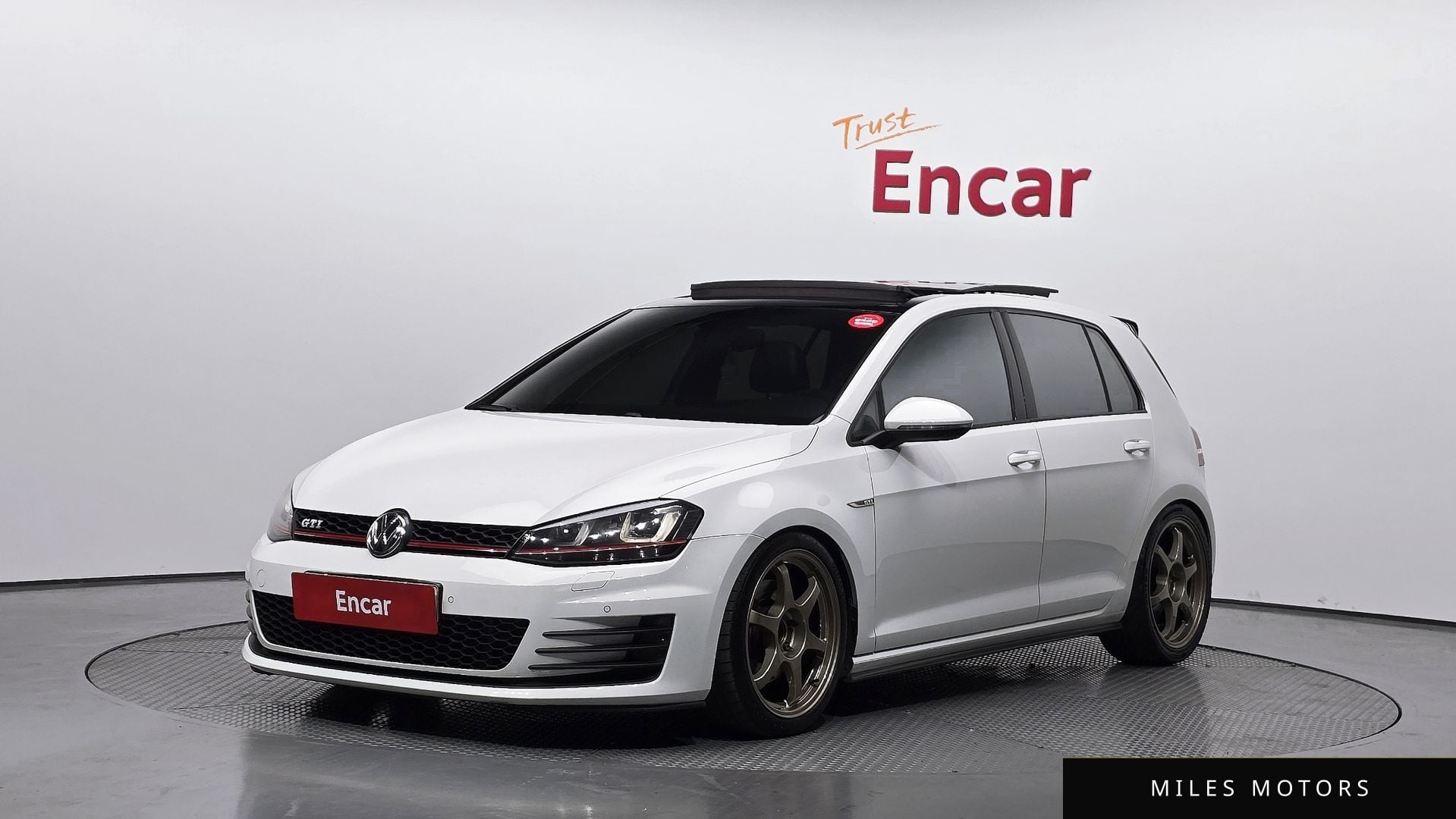 Volkswagen Golf 2015 — фото 1 из 12