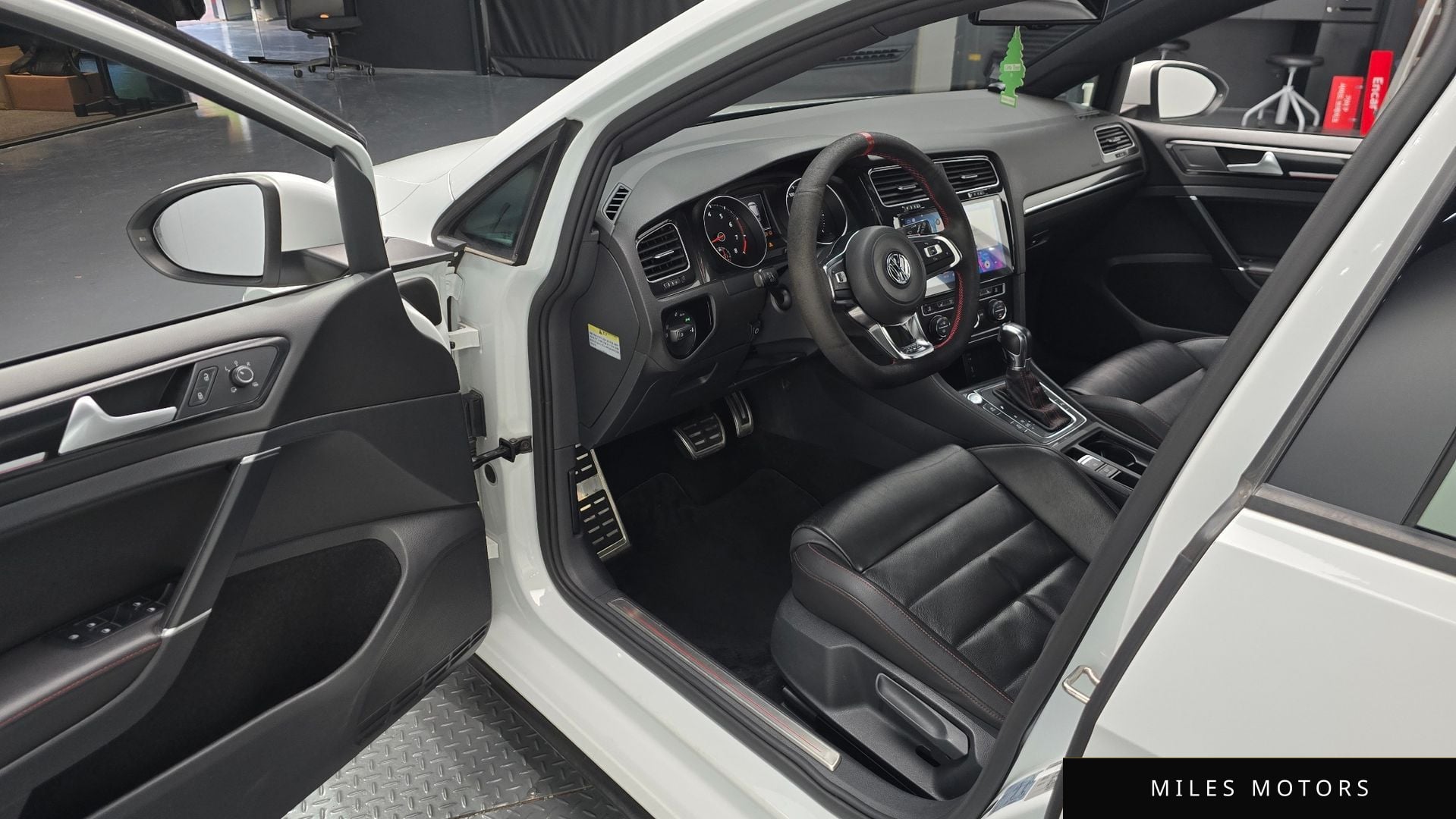 Volkswagen Golf 2015 — миниатюра 10