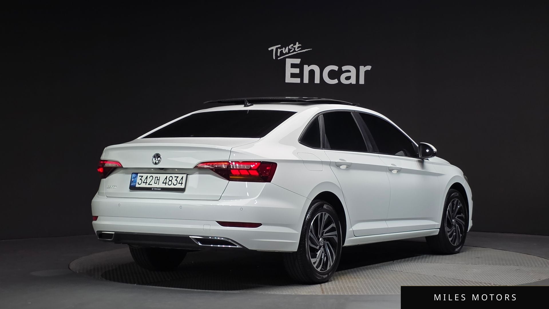 Volkswagen Jetta 2021 — миниатюра 2