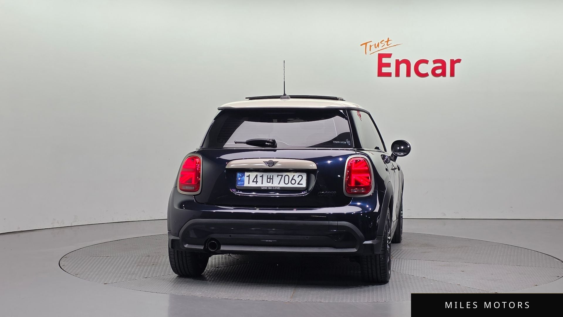 MINI Cooper 2023 — миниатюра 4