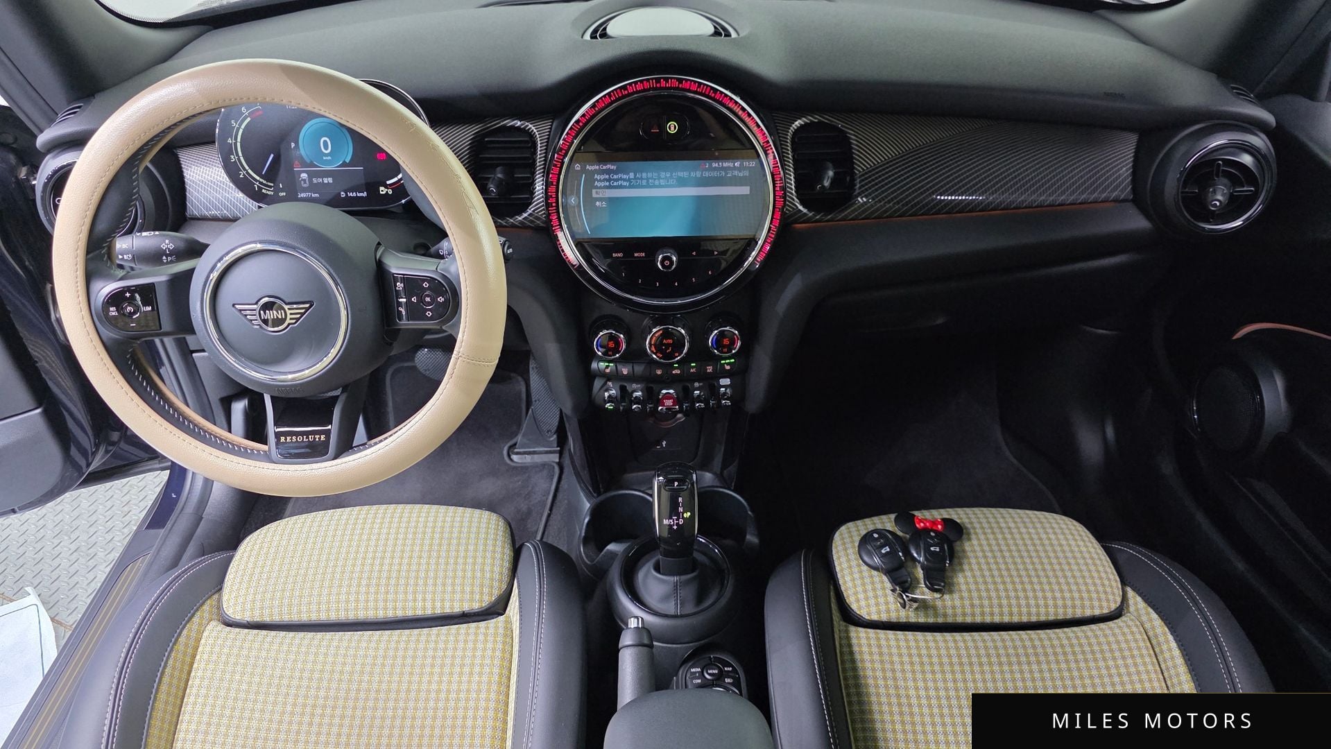MINI Cooper 2023 — миниатюра 10