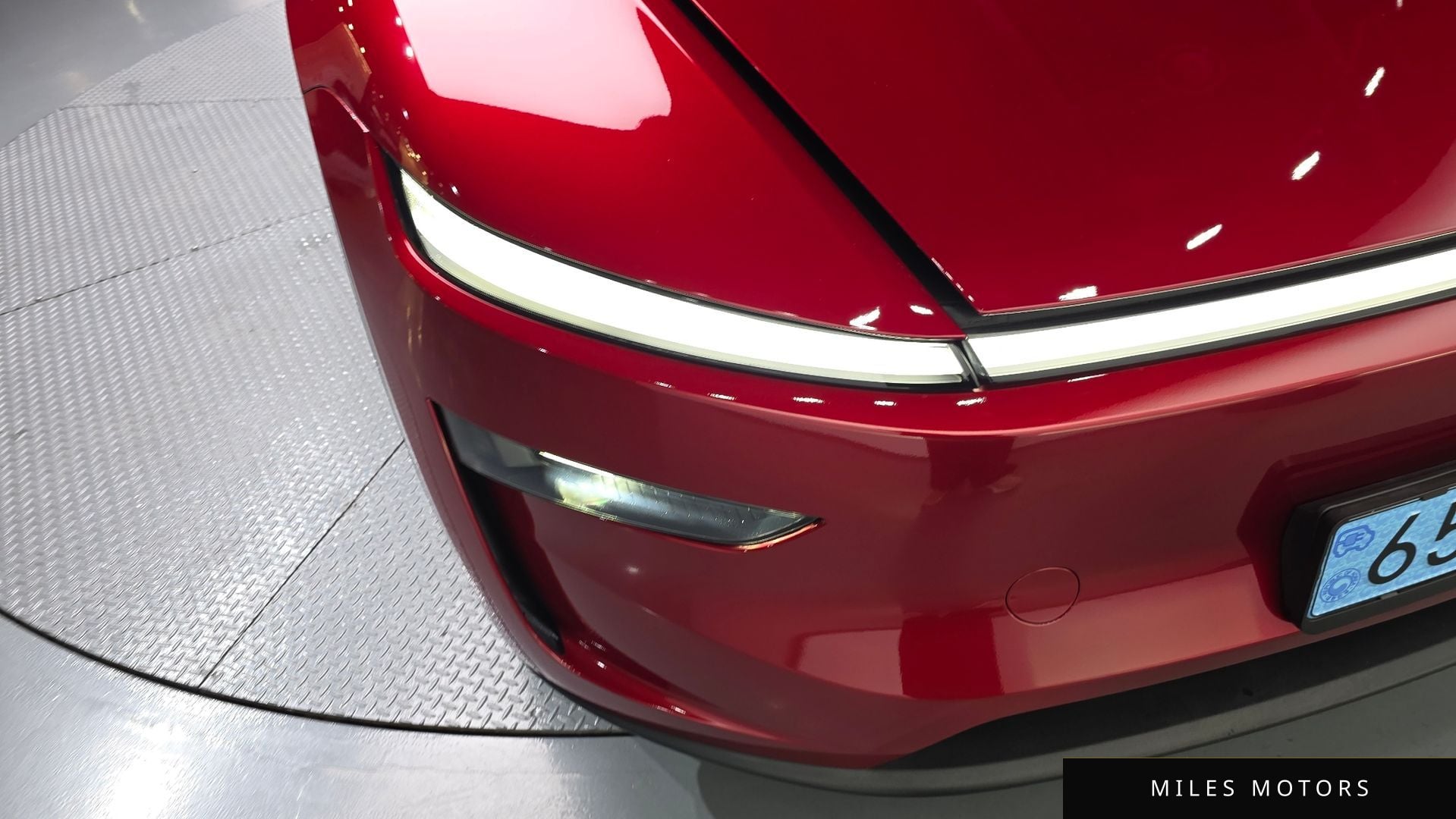 Tesla Model Y 2025 — миниатюра 8