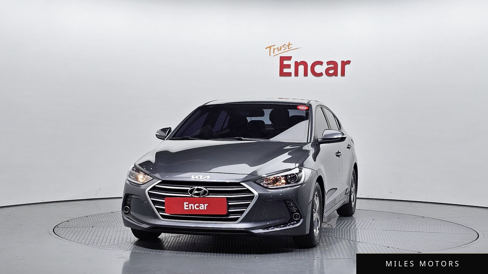 Hyundai AVANTE 2018 — миниатюра 3