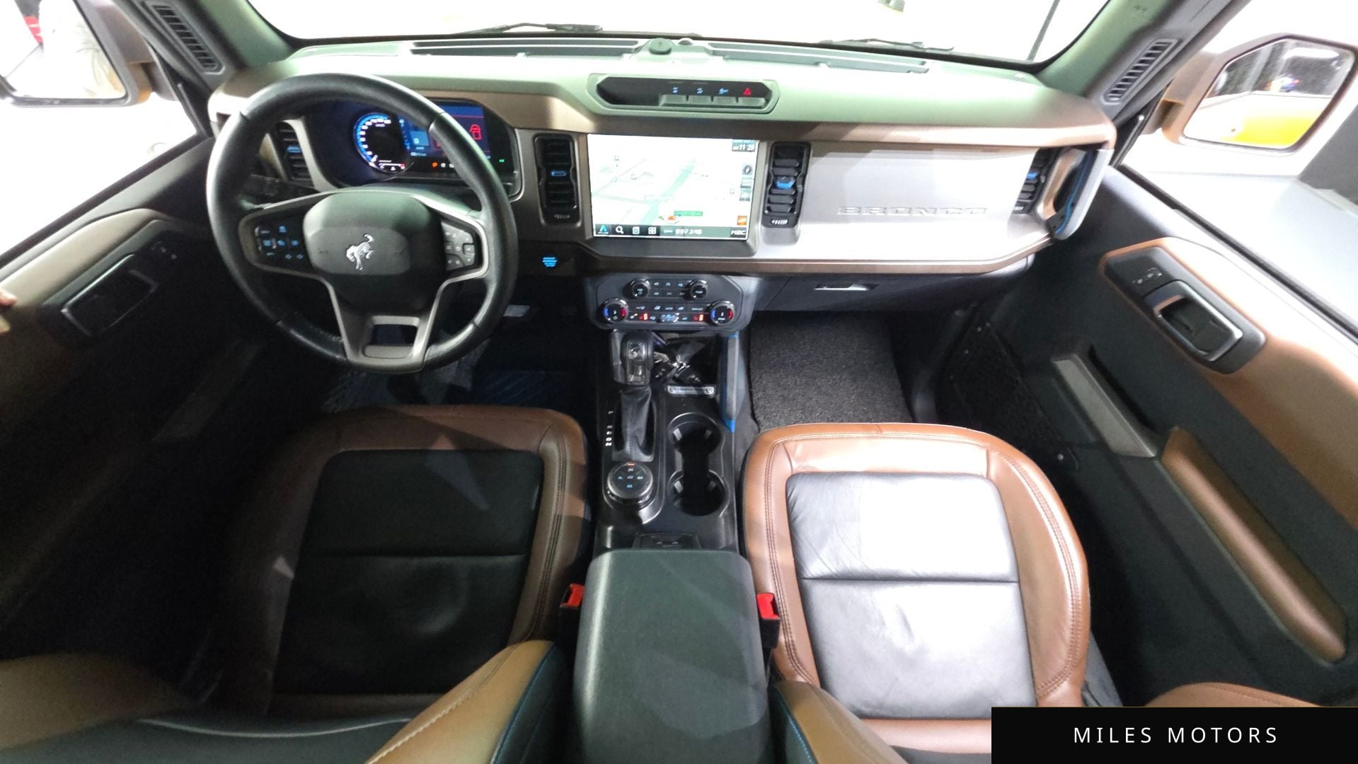 Ford Bronco 2022 — миниатюра 10