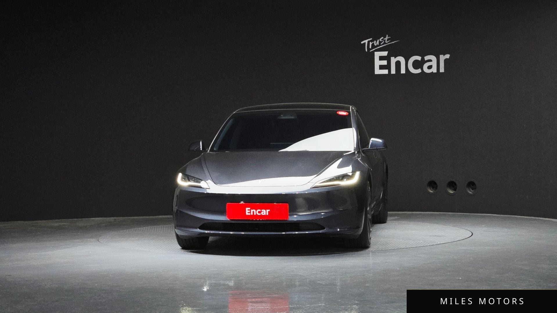 Tesla Model 3 2025 — миниатюра 3
