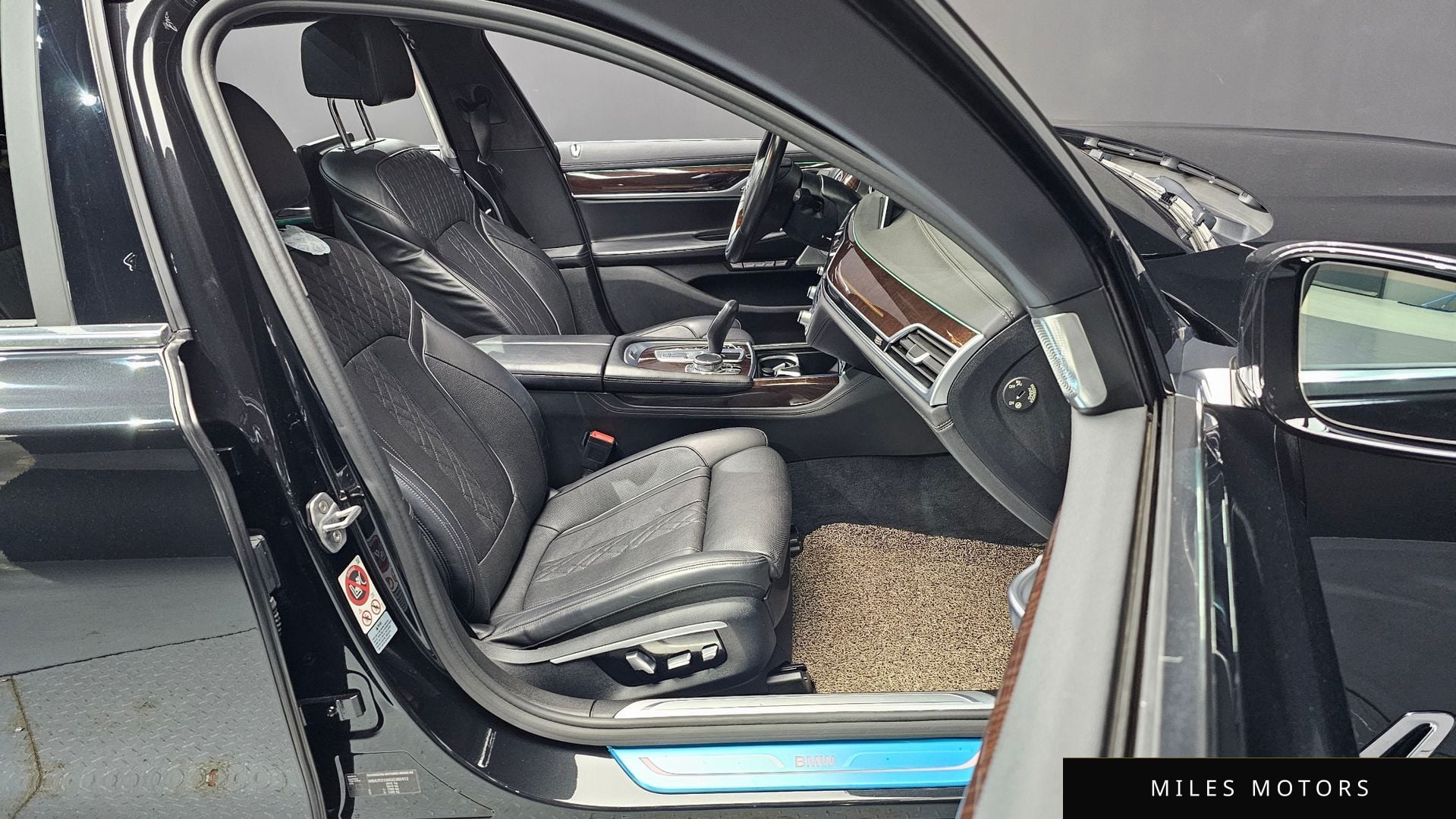 BMW 7 Series (G11) 2016 — миниатюра 10