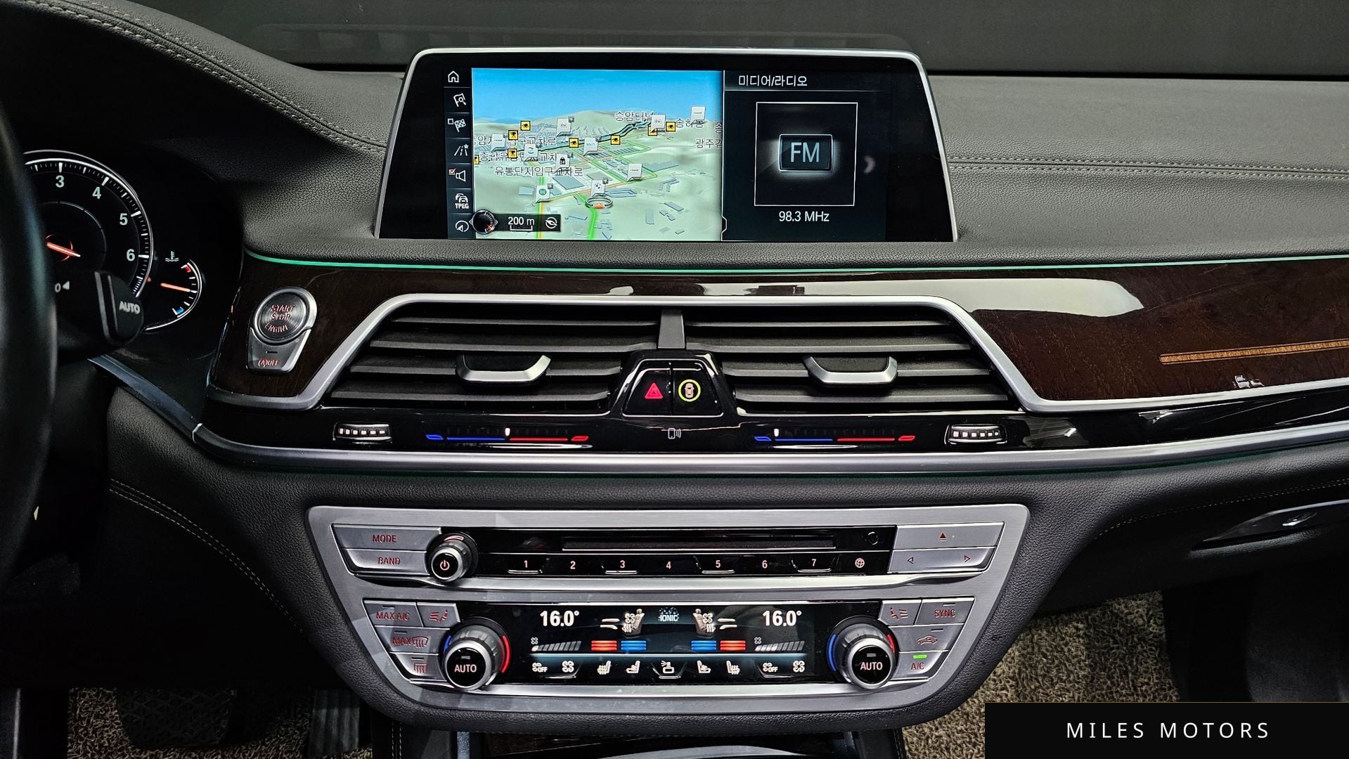 BMW 7 Series (G11) 2016 — миниатюра 12
