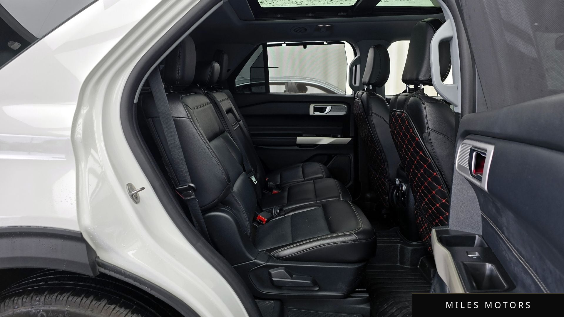 Ford Explorer 2021 — миниатюра 11