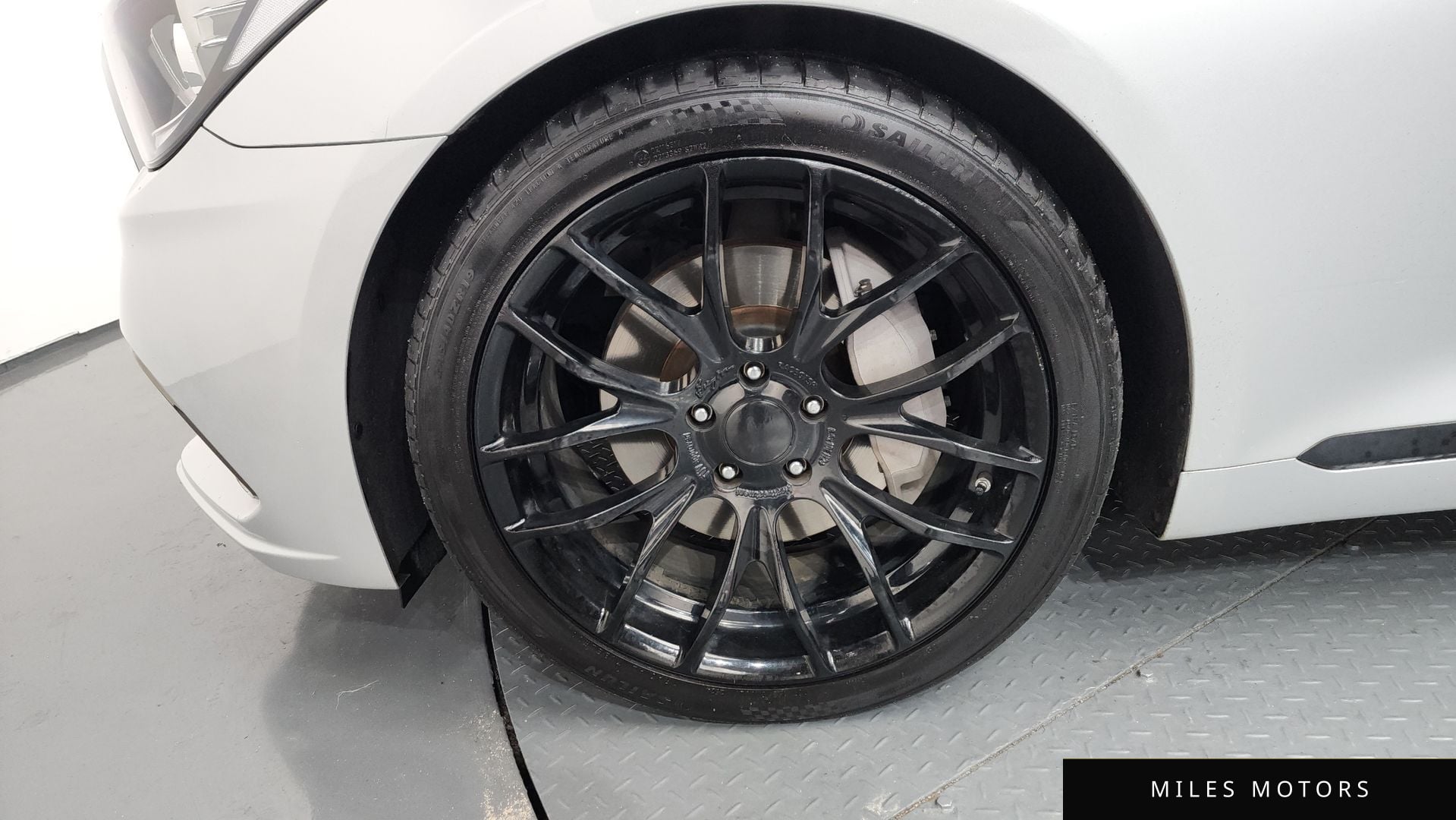 Hyundai Genesis 2016 — миниатюра 5