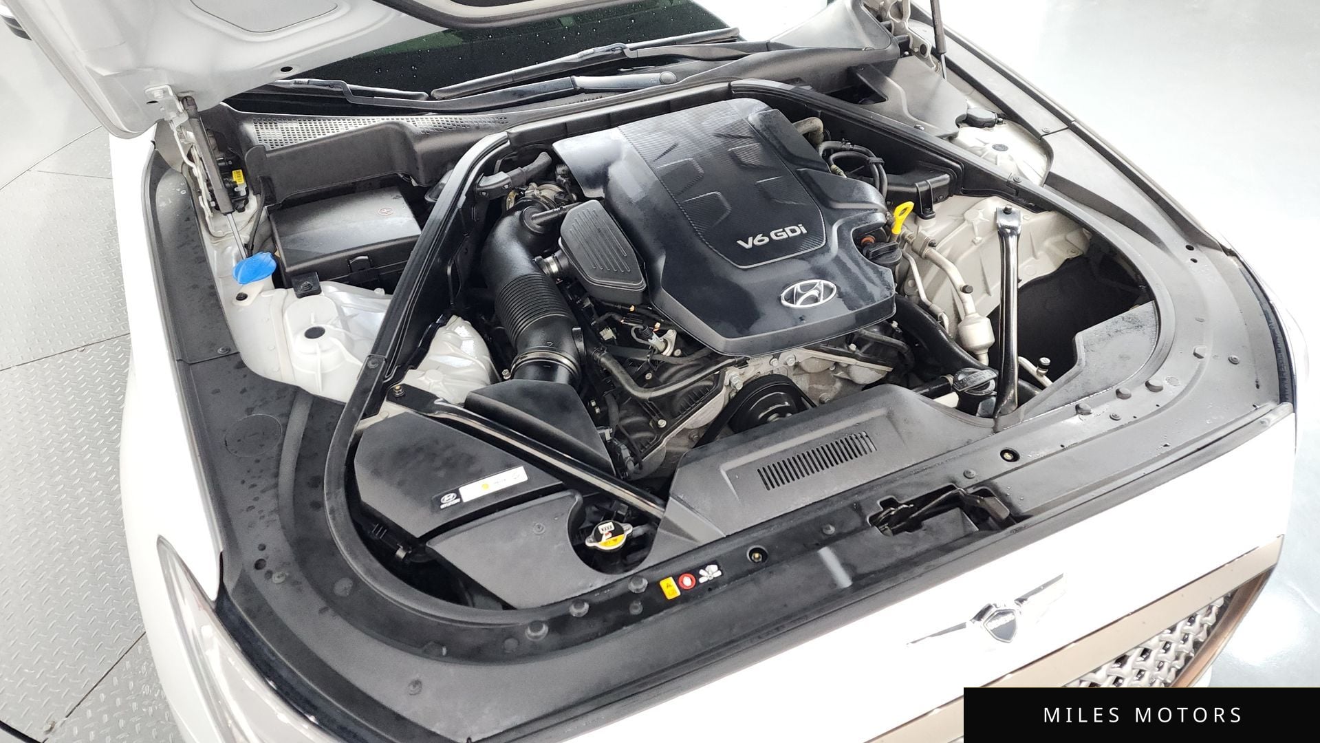 Hyundai Genesis 2016 — миниатюра 6