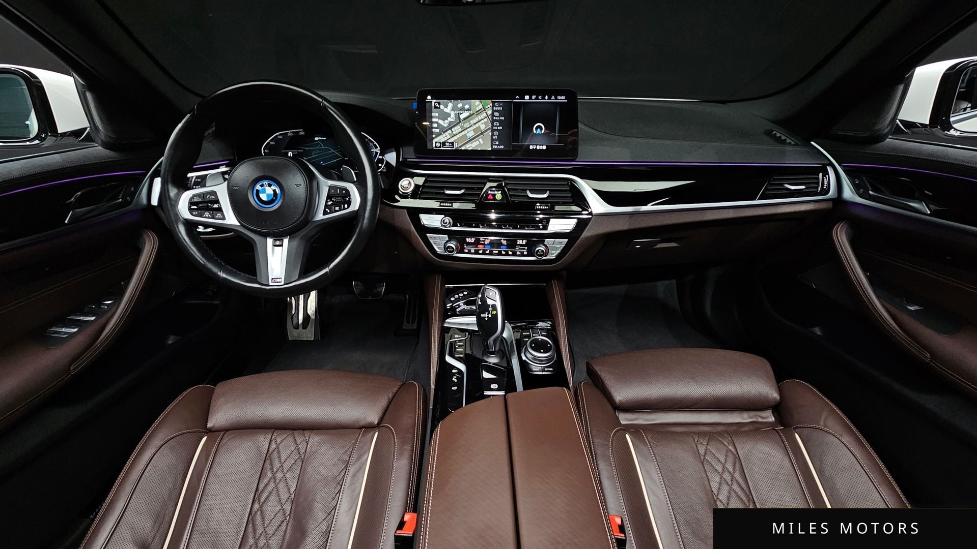 BMW 5 Series (G30) 2022 — миниатюра 9