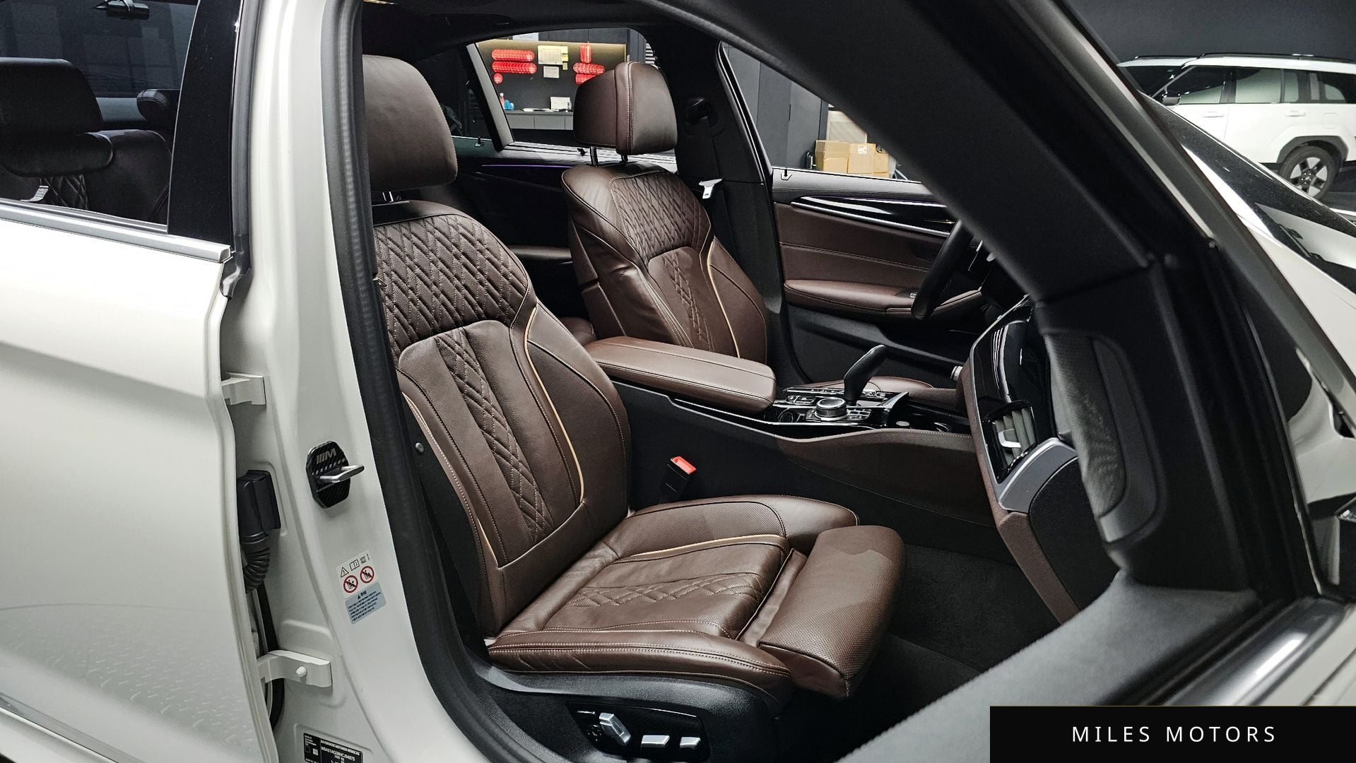 BMW 5 Series (G30) 2022 — миниатюра 12