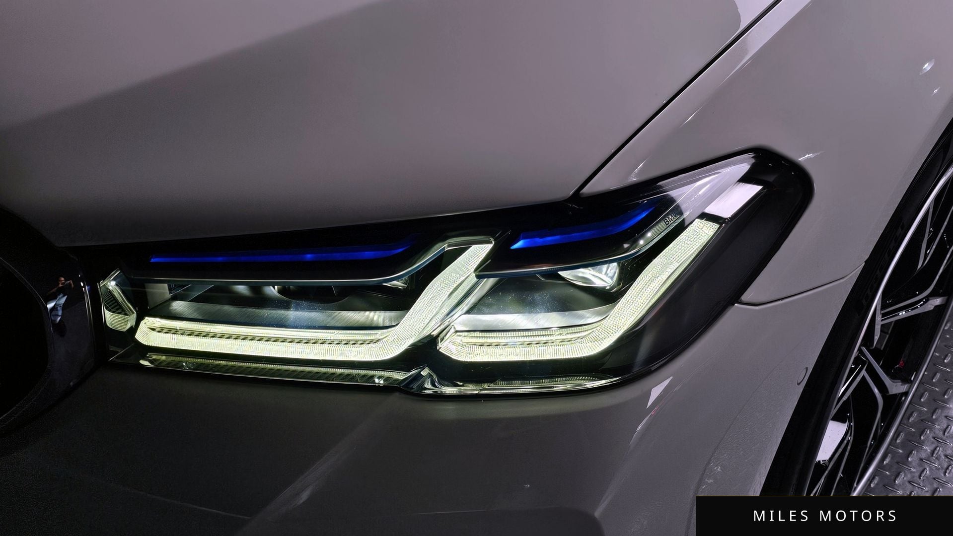 BMW 5 Series (G30) 2022 — миниатюра 7