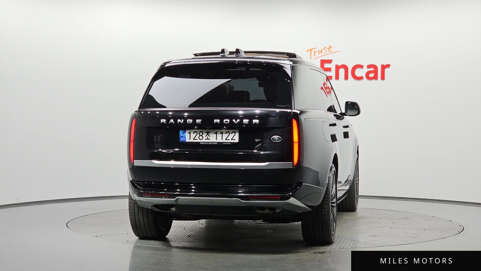 Land Rover Range Rover 2023 — миниатюра 3