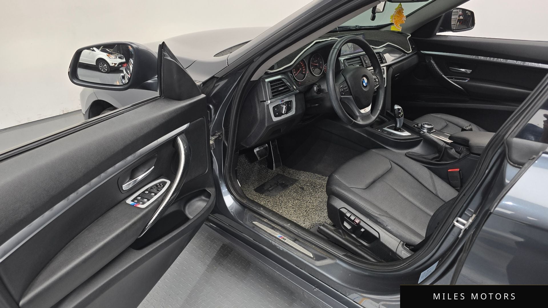 BMW 3 Series GT (F34) 2014 — миниатюра 10