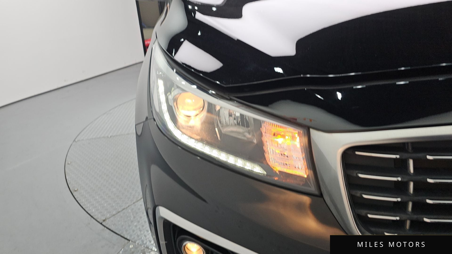 Kia Canival 2020 — миниатюра 8