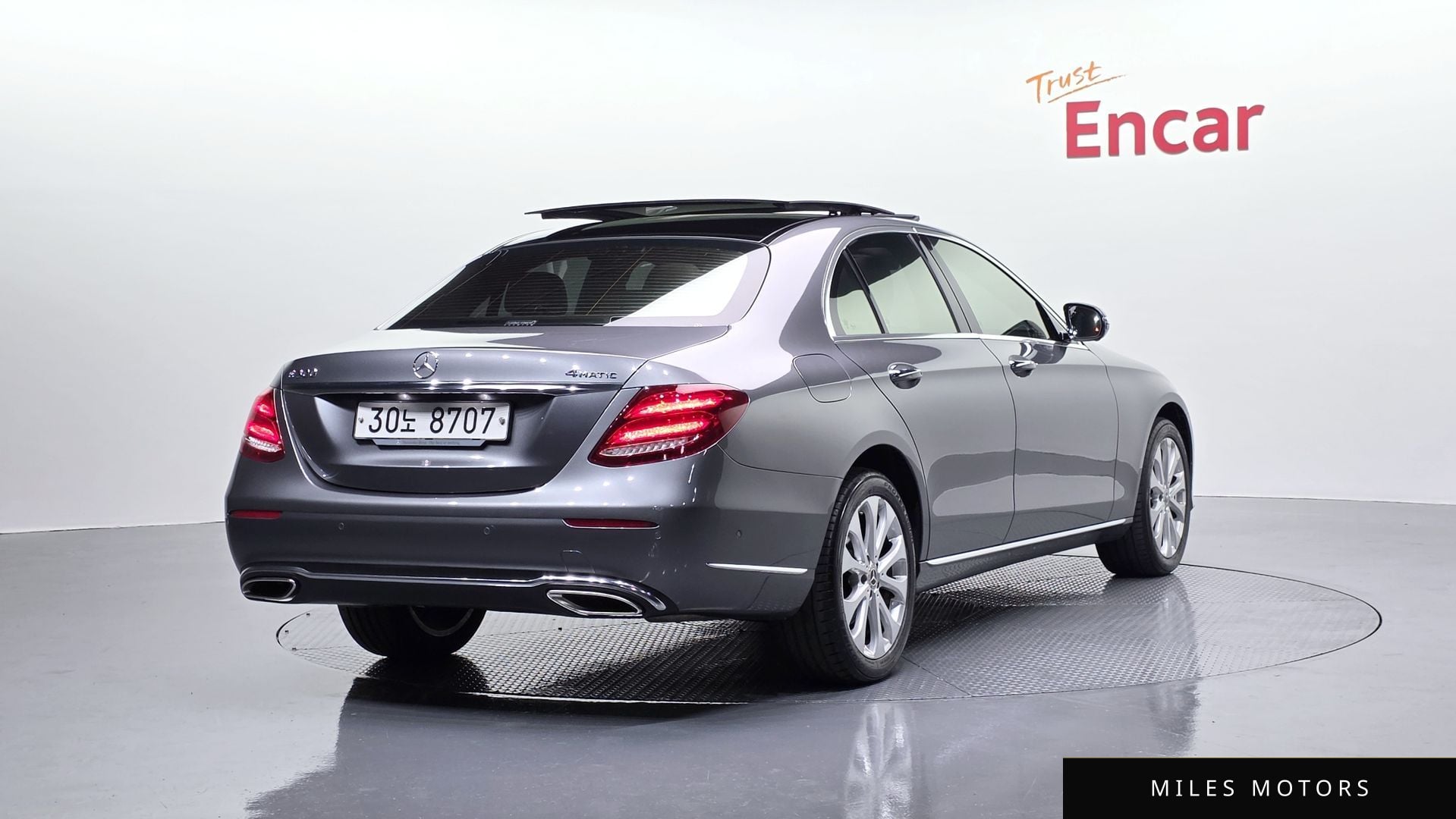 Mercedes-Benz E-Class W213 2019 — миниатюра 2