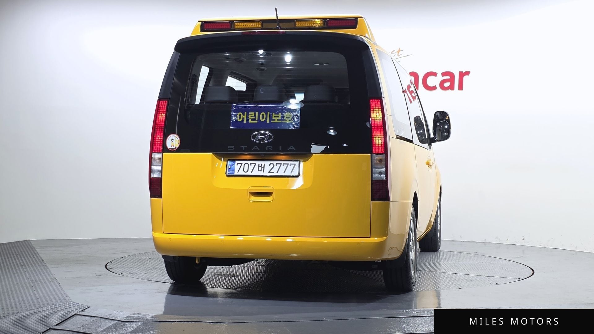 Hyundai Staria 2024 — миниатюра 4