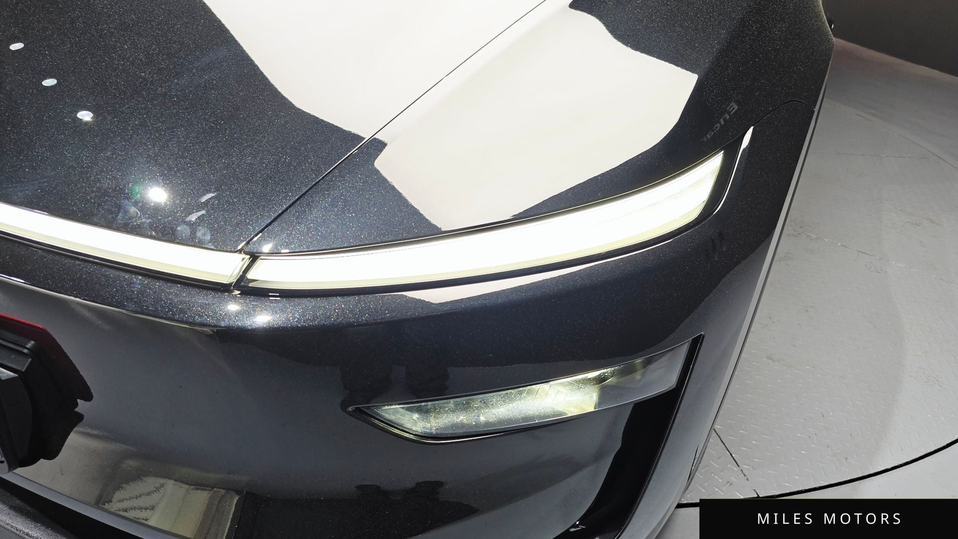 Tesla Model Y 2025 — миниатюра 8