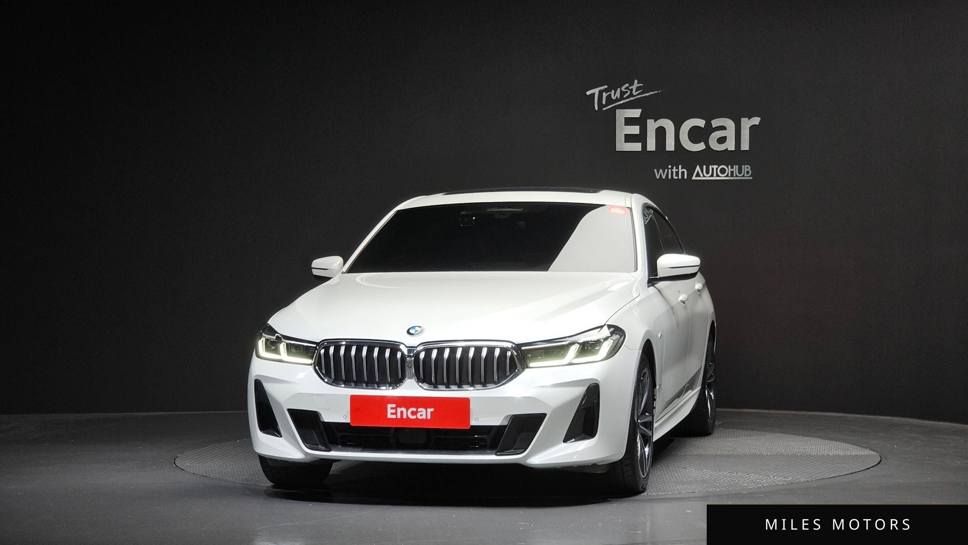 BMW 6 Series GT (G32) 2021 — миниатюра 3