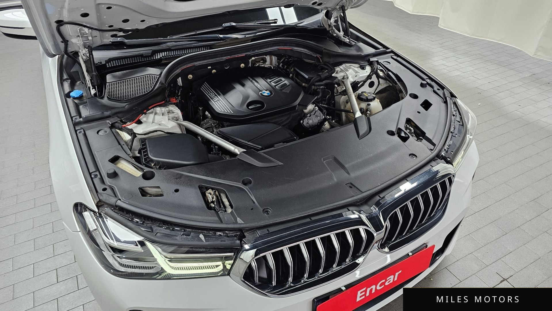 BMW 6 Series GT (G32) 2021 — миниатюра 6