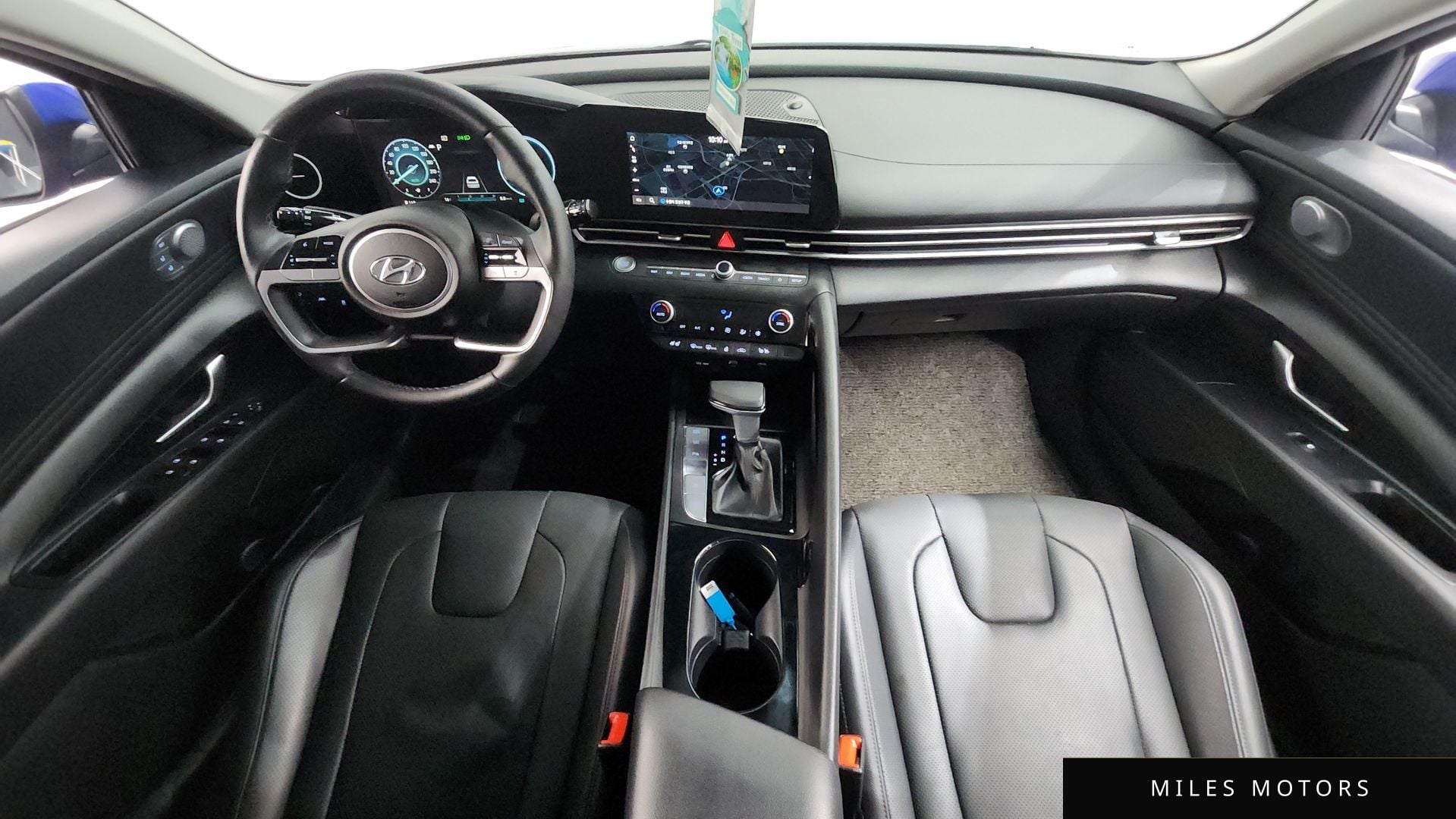 Hyundai AVANTE 2021 — миниатюра 10