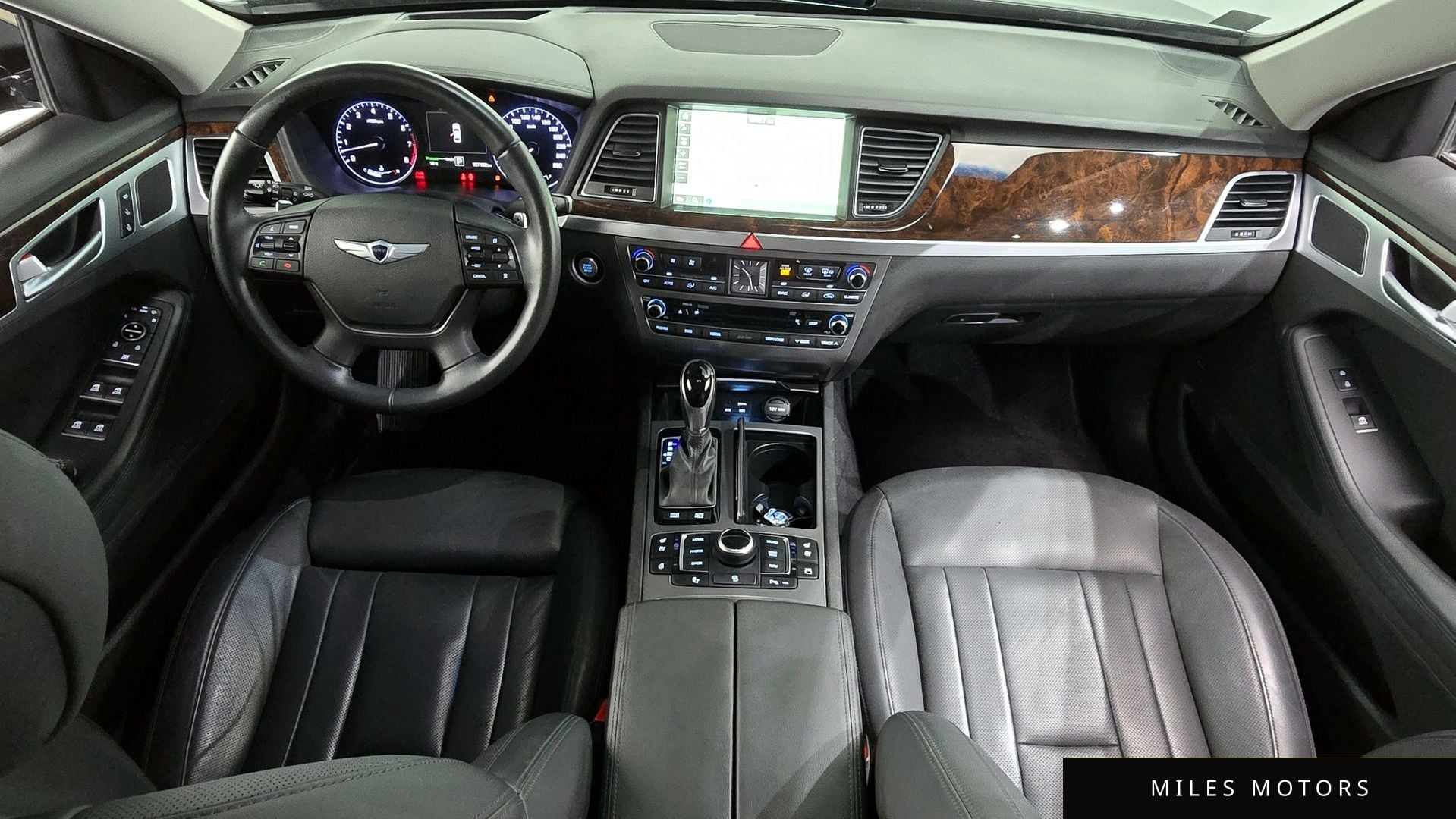 Hyundai Genesis 2016 — миниатюра 10