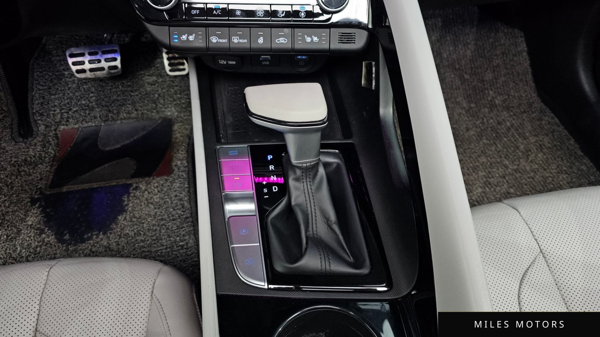 Hyundai AVANTE 2021 — миниатюра 12