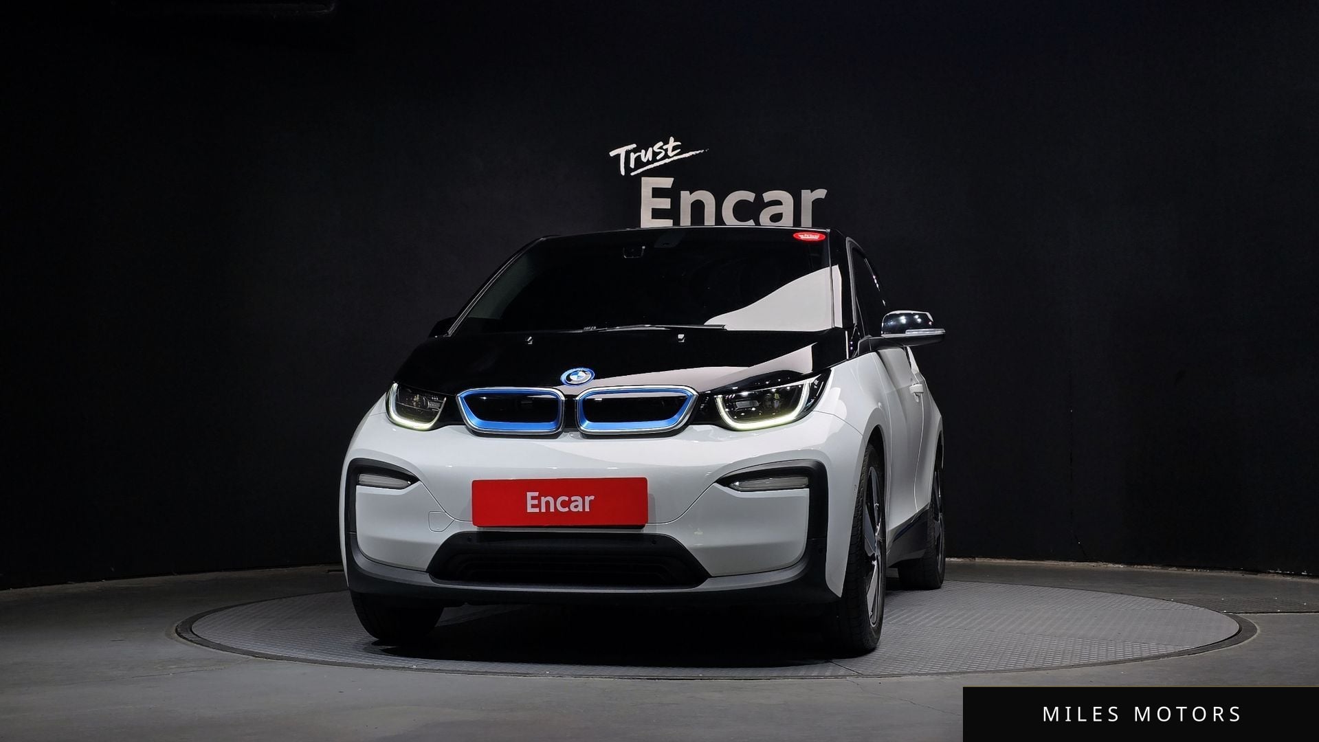 BMW i3 2018 — миниатюра 3