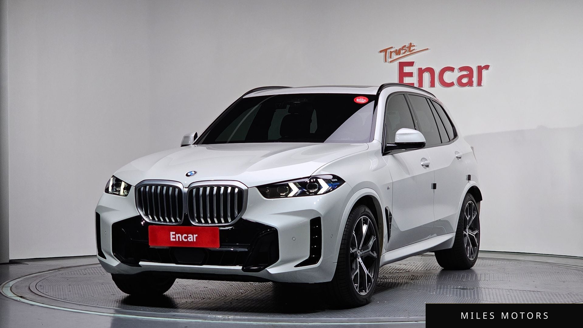 BMW X5 (G05) 2025 — фото 1 из 12