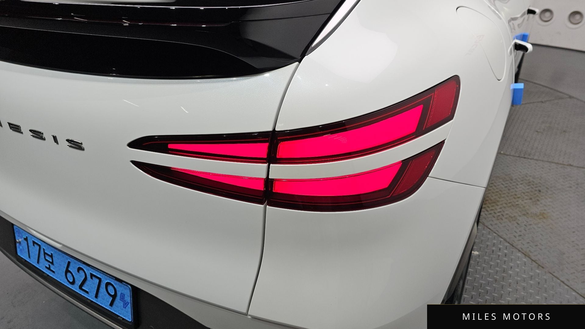 Genesis GV60 2022 — миниатюра 9