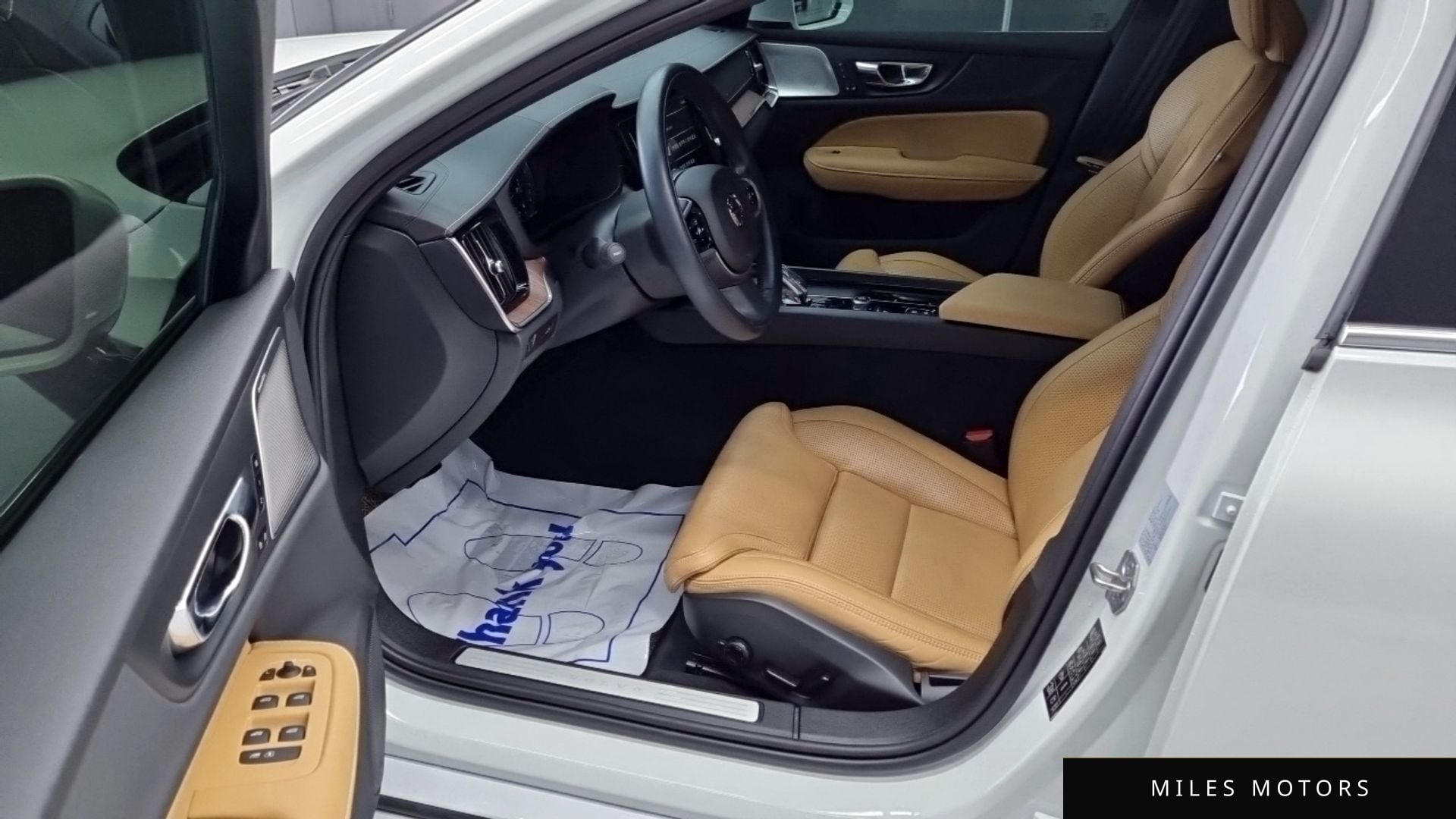 Volvo S60 2021 — миниатюра 7