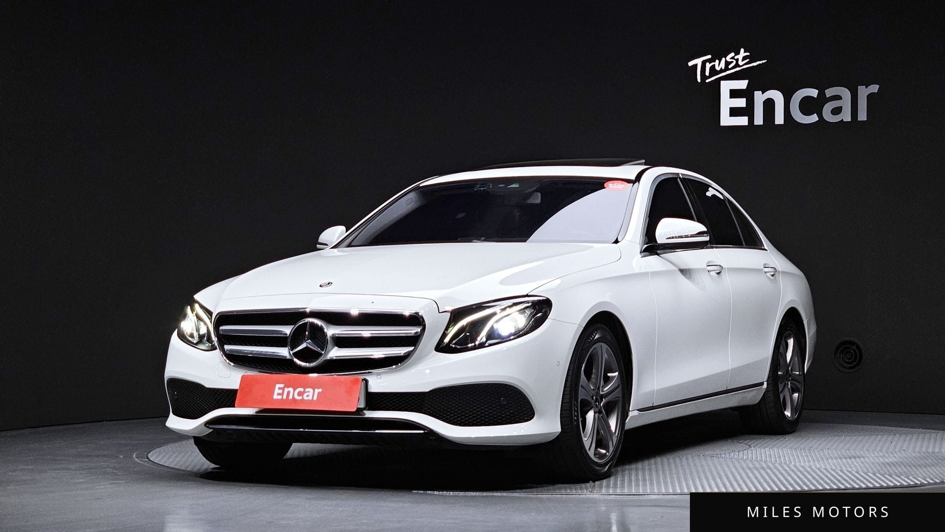 Mercedes-Benz E-Class W213 2019 — фото 1 из 12