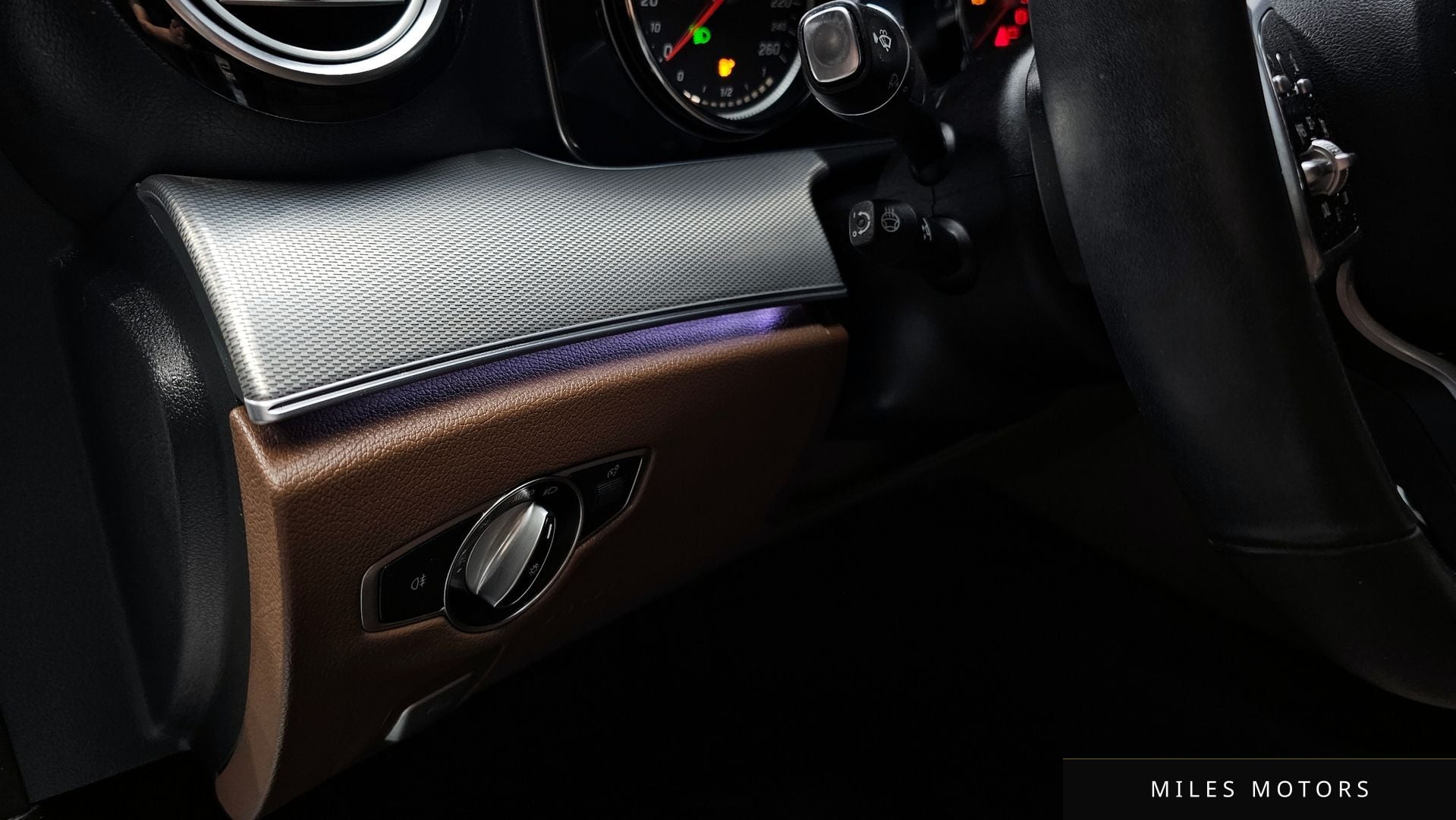 Mercedes-Benz E-Class W213 2019 — миниатюра 9