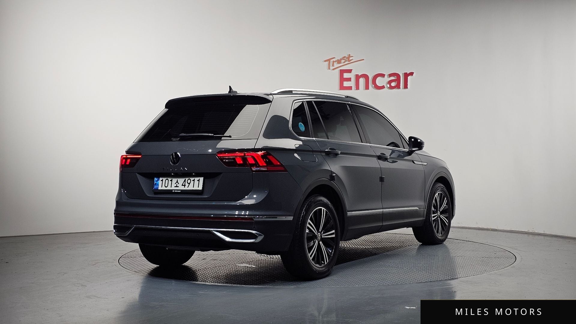 Volkswagen Tiguan 2021 — миниатюра 2