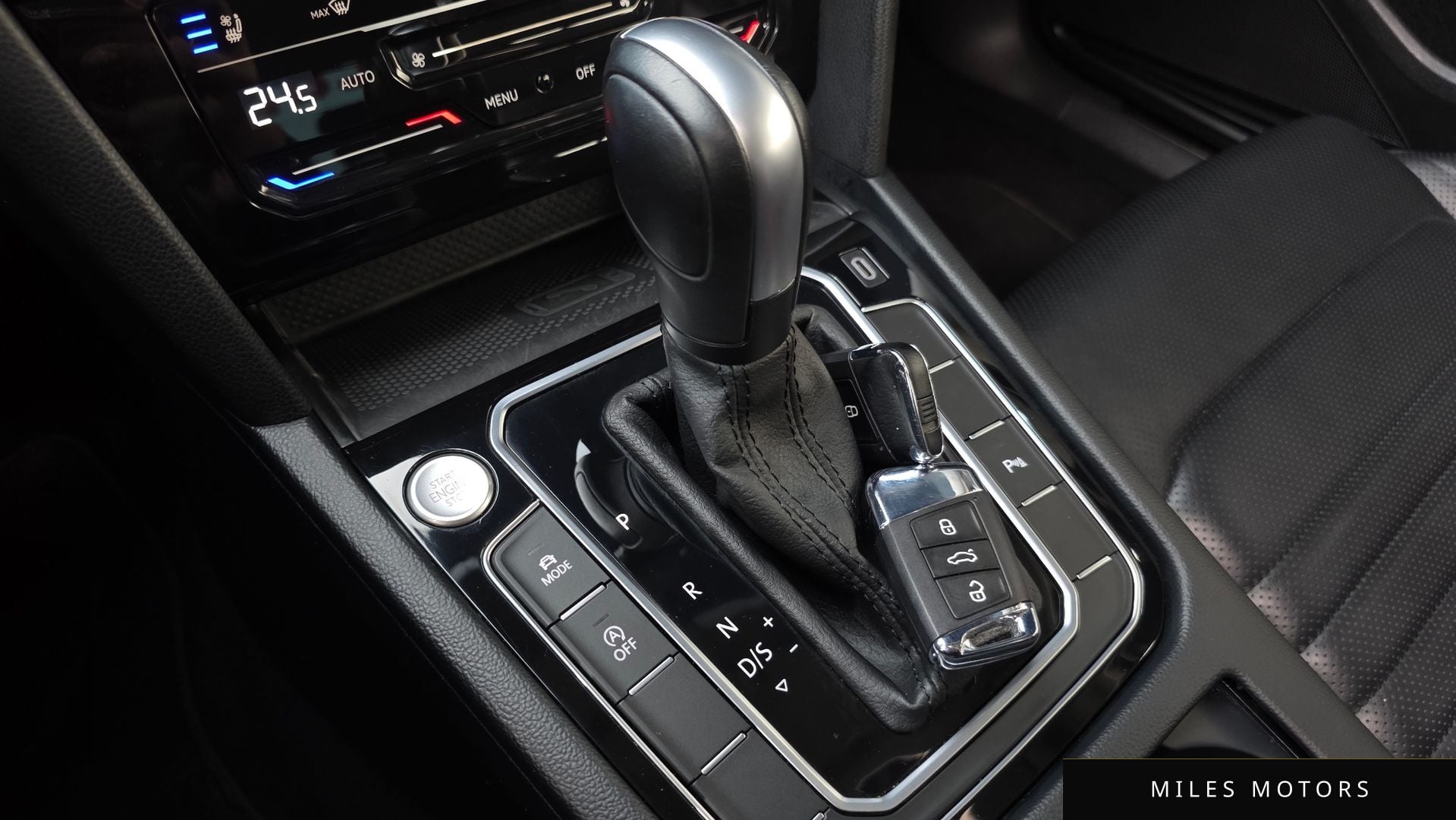 Volkswagen Passat 2022 — миниатюра 12