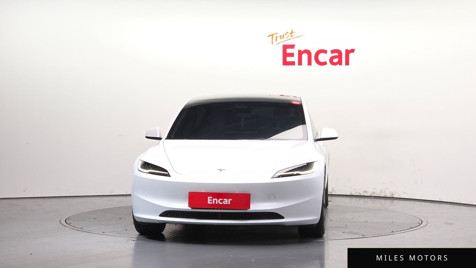 Tesla Model 3 2024 — миниатюра 3