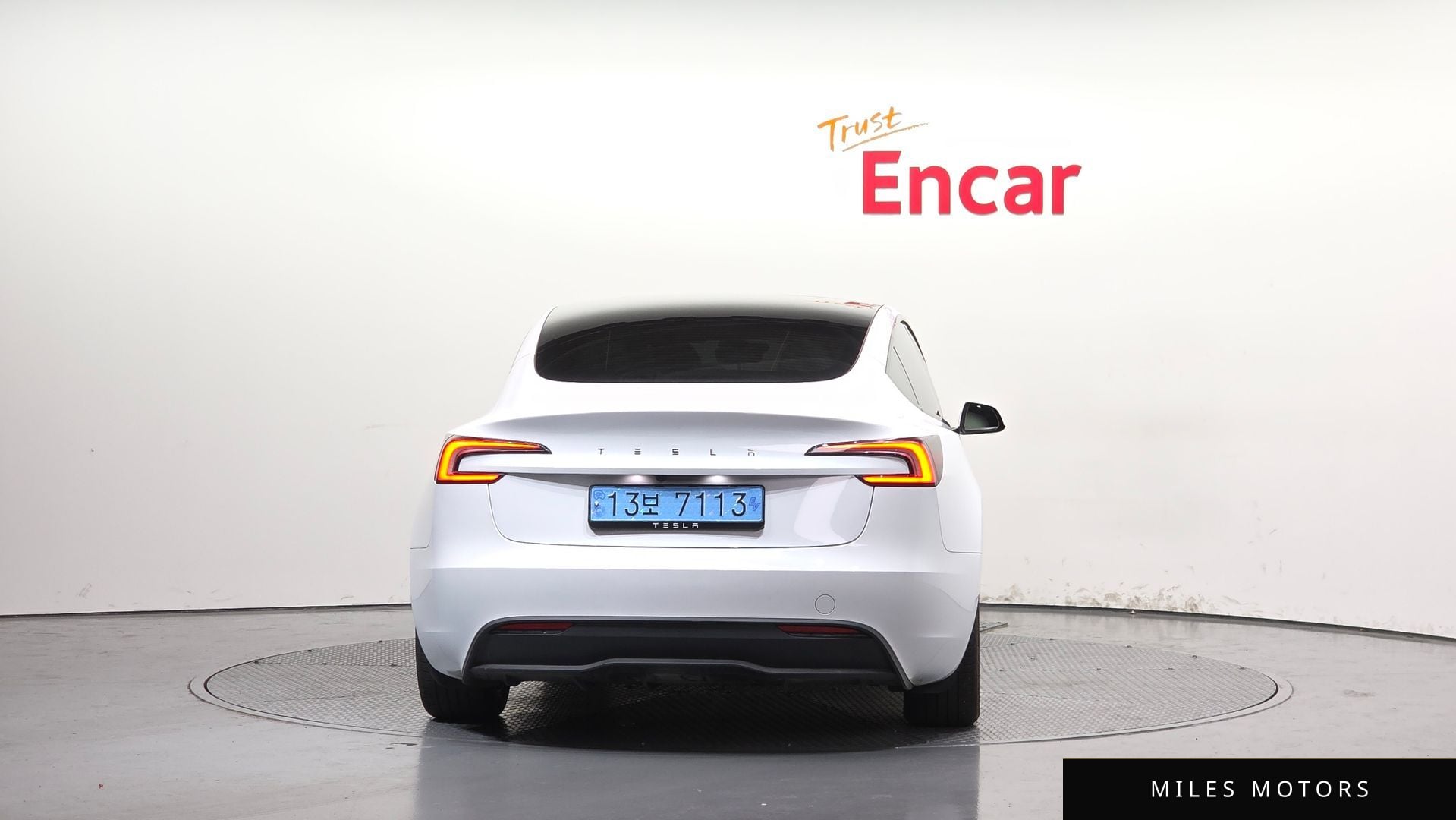 Tesla Model 3 2024 — миниатюра 4