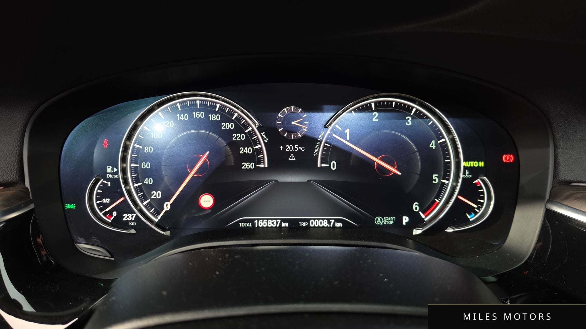 BMW 5 Series (G30) 2018 — миниатюра 8