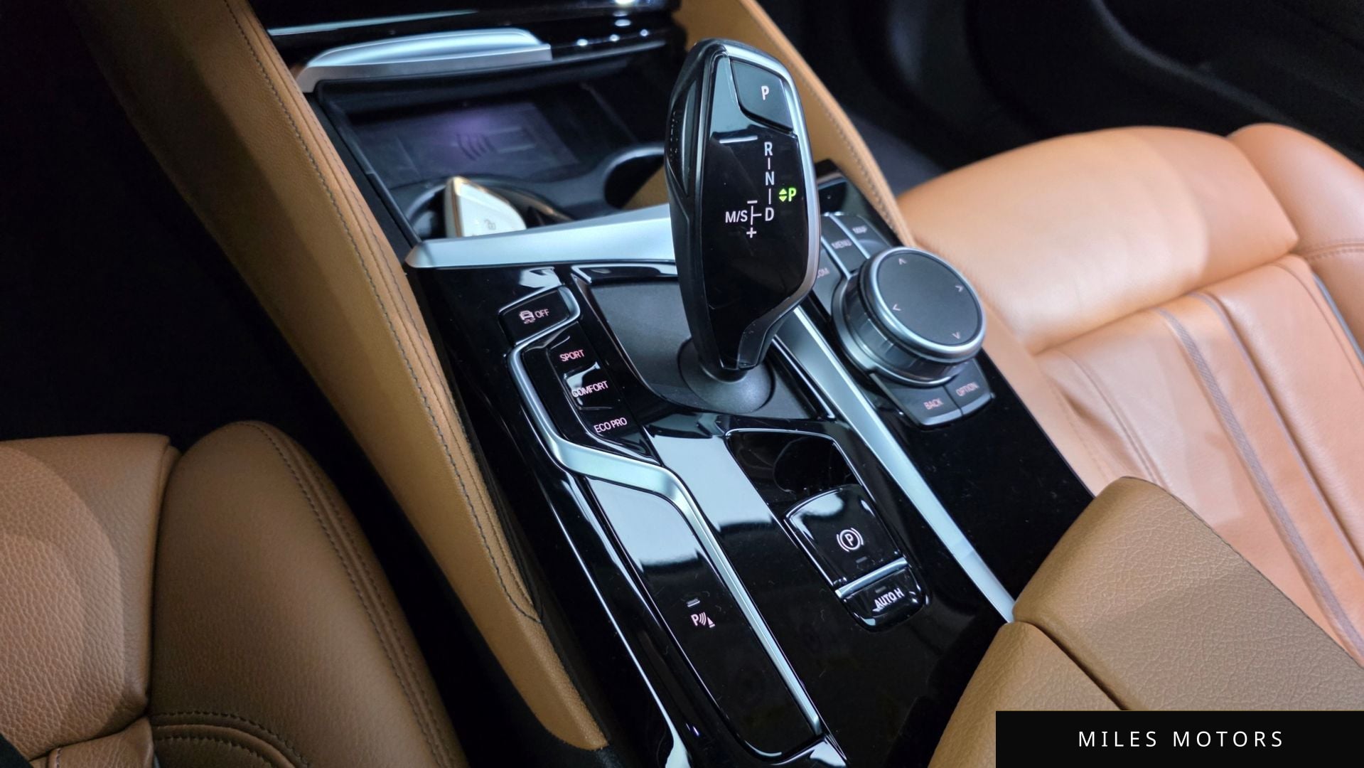 BMW 5 Series (G30) 2022 — миниатюра 12