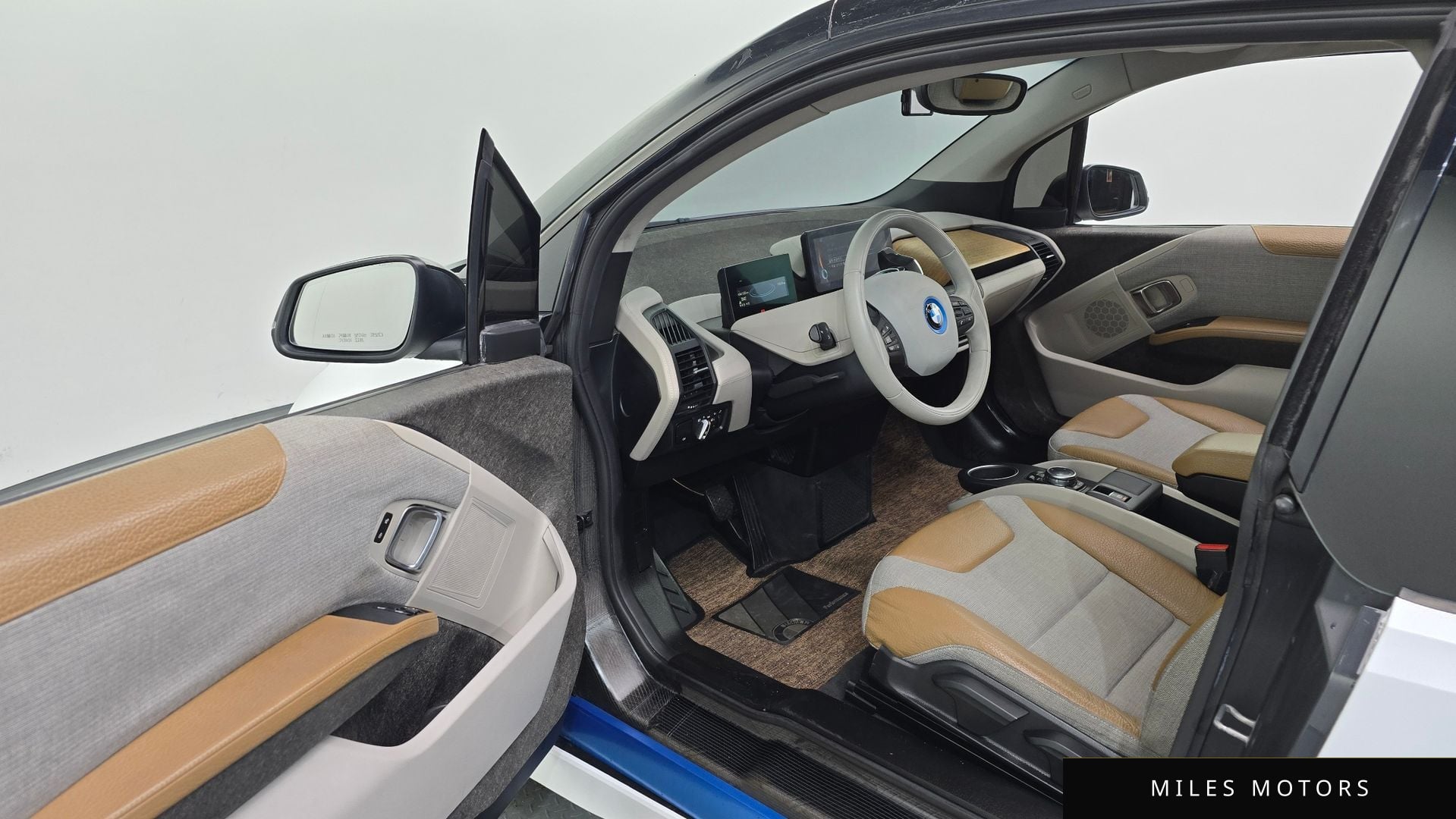 BMW i3 2014 — миниатюра 10