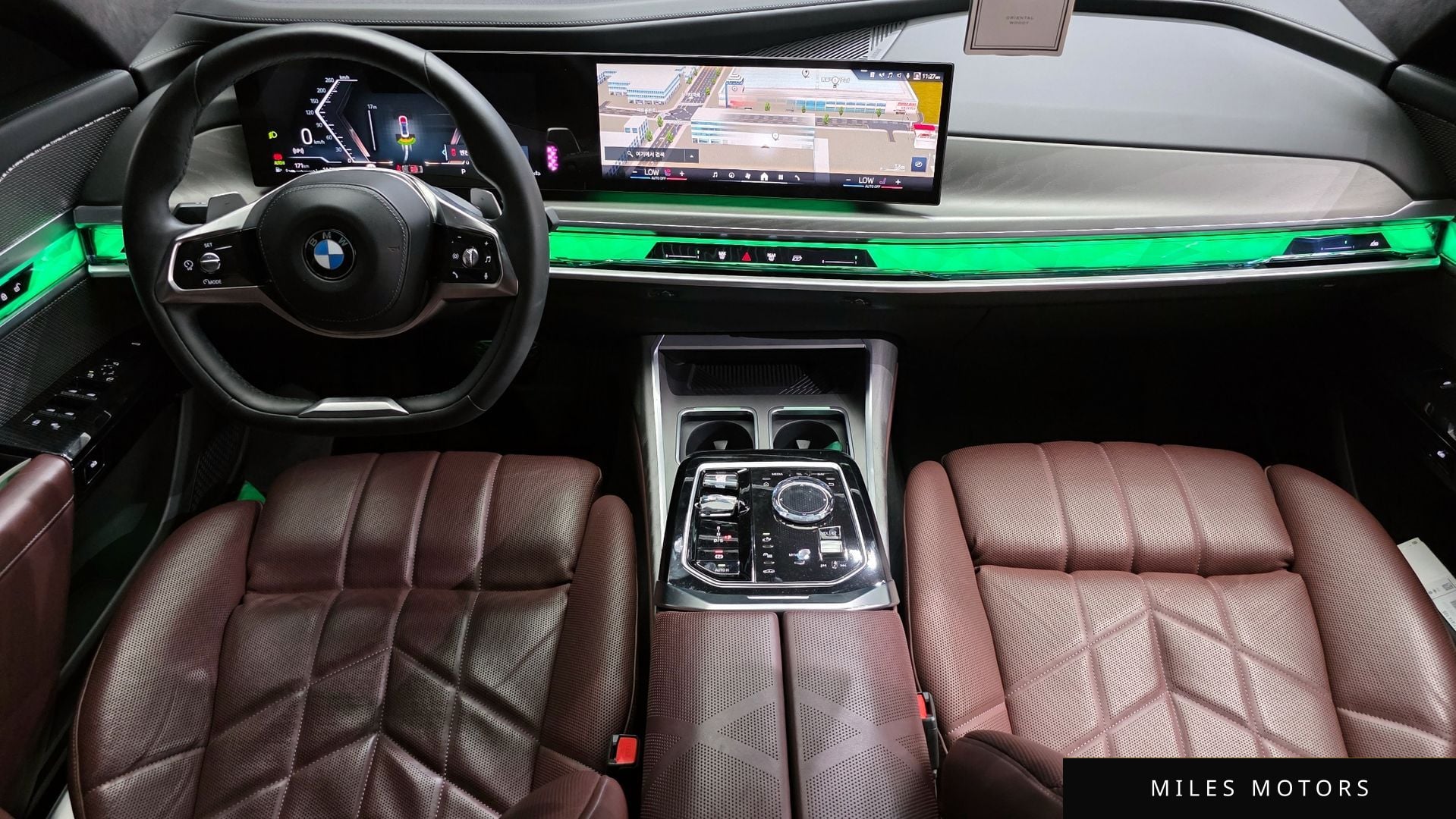 BMW 7 Series (G70) 2023 — миниатюра 10