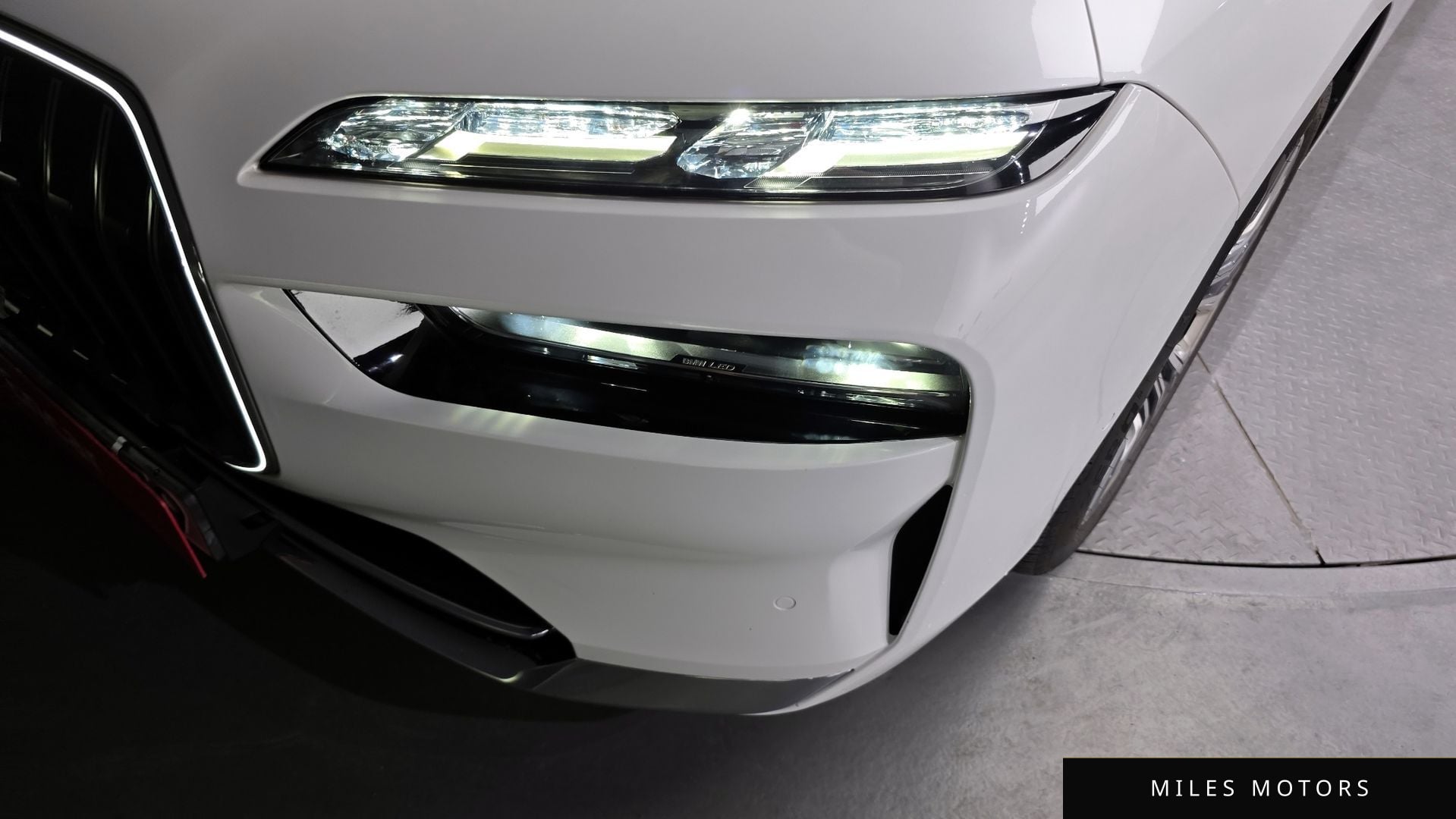 BMW 7 Series (G70) 2023 — миниатюра 8