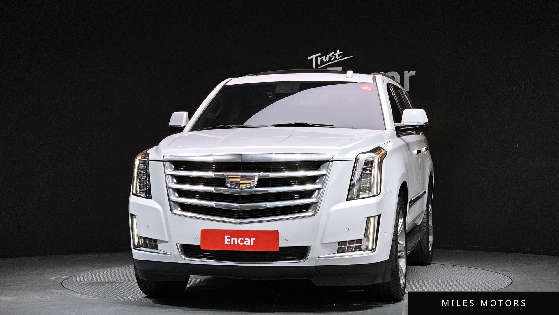 Cadillac Escalade 2018 — миниатюра 3